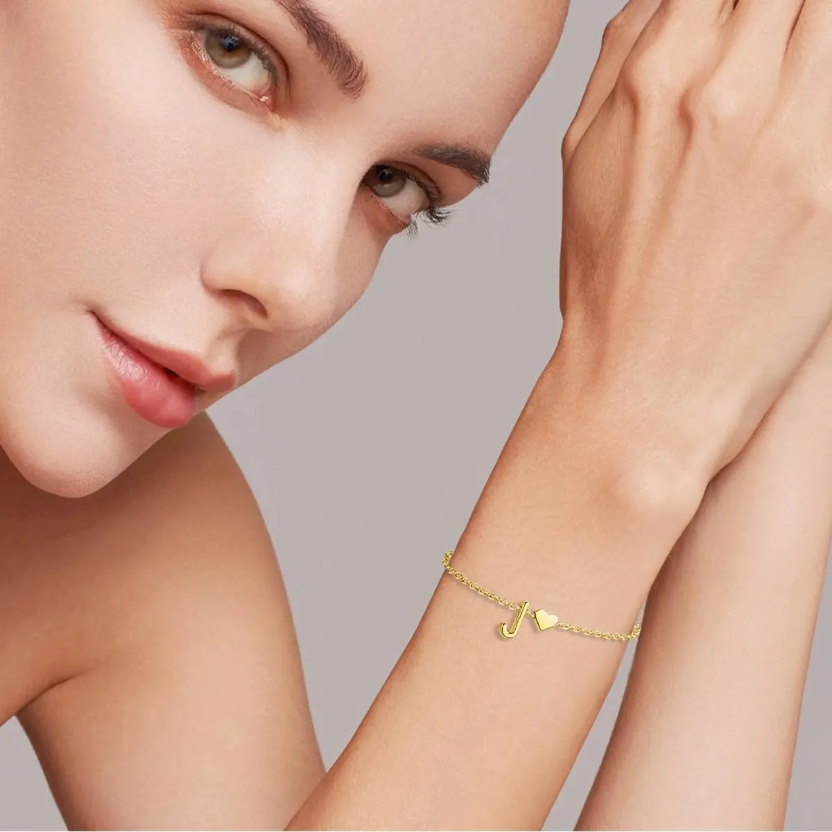 14K Gold Dainty Initial Bracelets for Women Gold Plated Letter Chain Link Anklet Bracelets Personalized Trendy Cute Simple Adjustable Stackable Name Charm Bracelets Jewelry Gifts