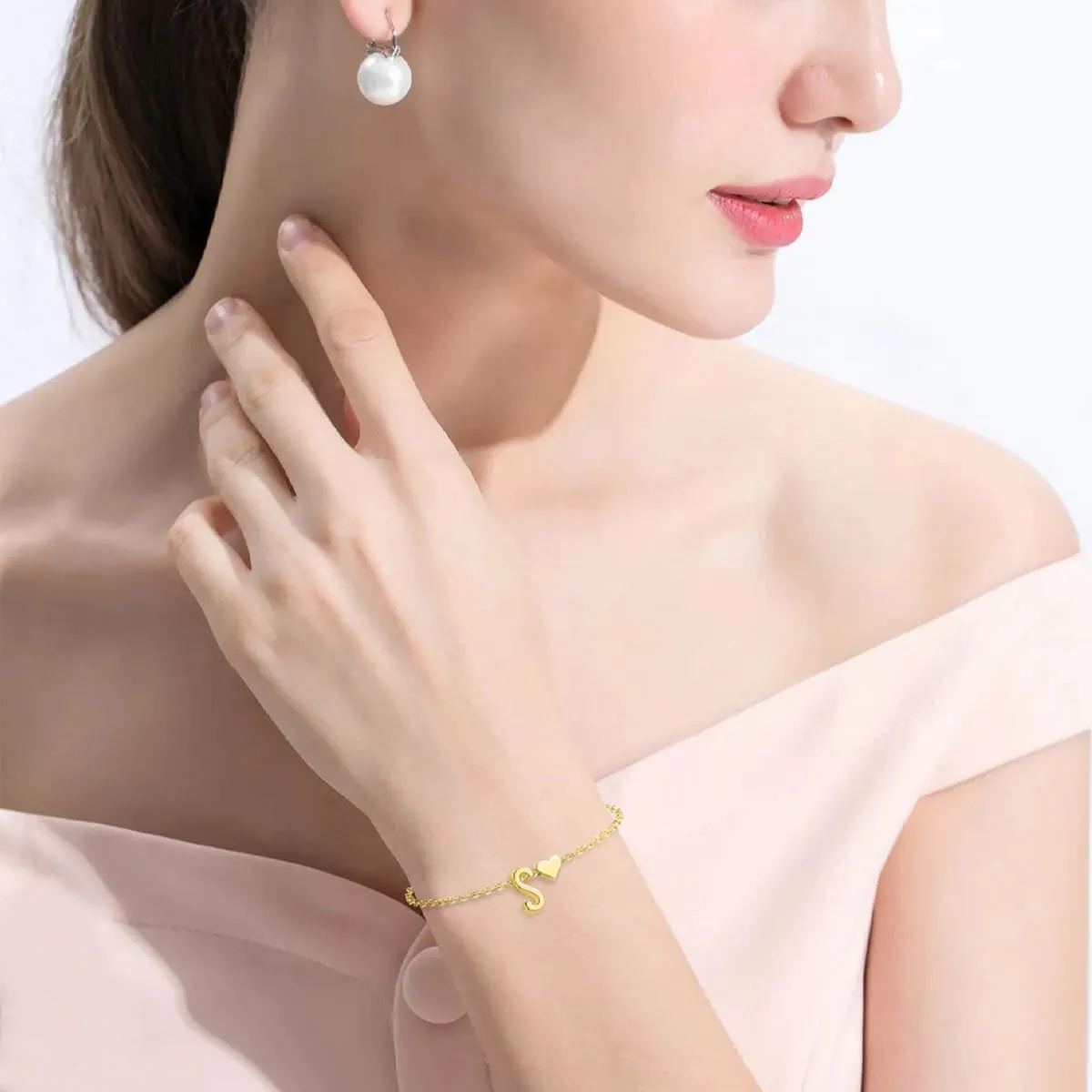14K Gold Dainty Initial Bracelets for Women Gold Plated Letter Chain Link Anklet Bracelets Personalized Trendy Cute Simple Adjustable Stackable Name Charm Bracelets Jewelry Gifts