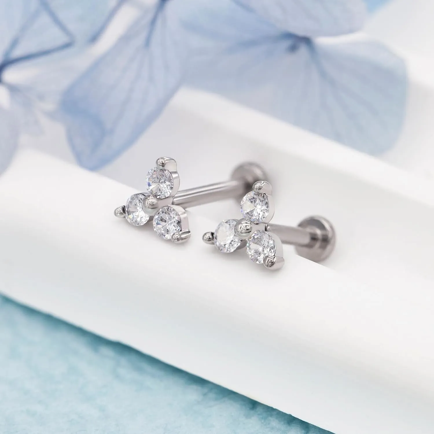 14K Yellow/White Gold Threadless Earring Top Push in 1 Pcs Triple Clear CZ Flat Back Nose Stud Threadless Cartilage Earring Helix Stud Tragus Piercing Jewelry for Women 6mm/8mm