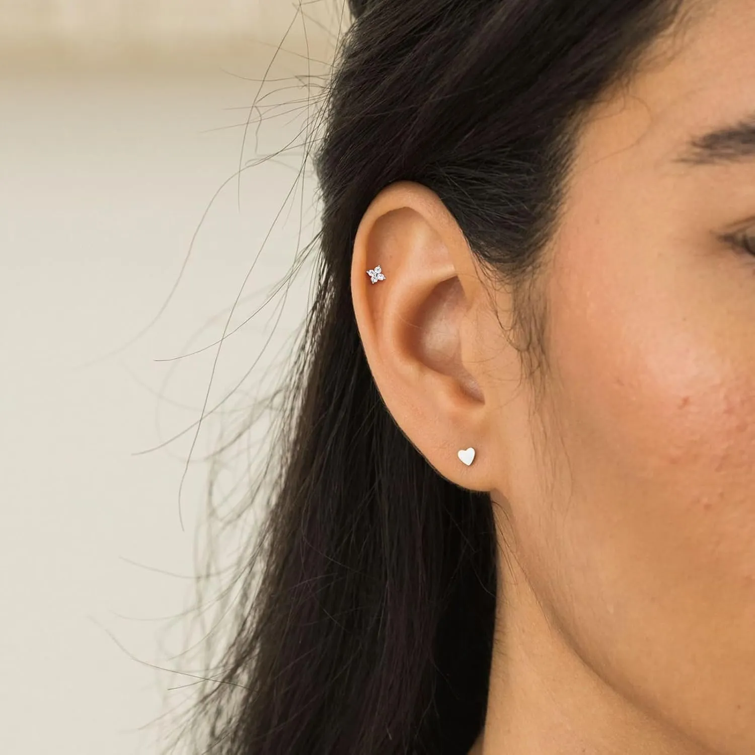14K Yellow/White/Rose Gold Cartilage Earring Top Push in 1 Pcs Threadless Flower Flat Back Stud Nose Stud Lip Ring 16G Helix Tragus Piercing Jewelry for Women 6mm 8mm
