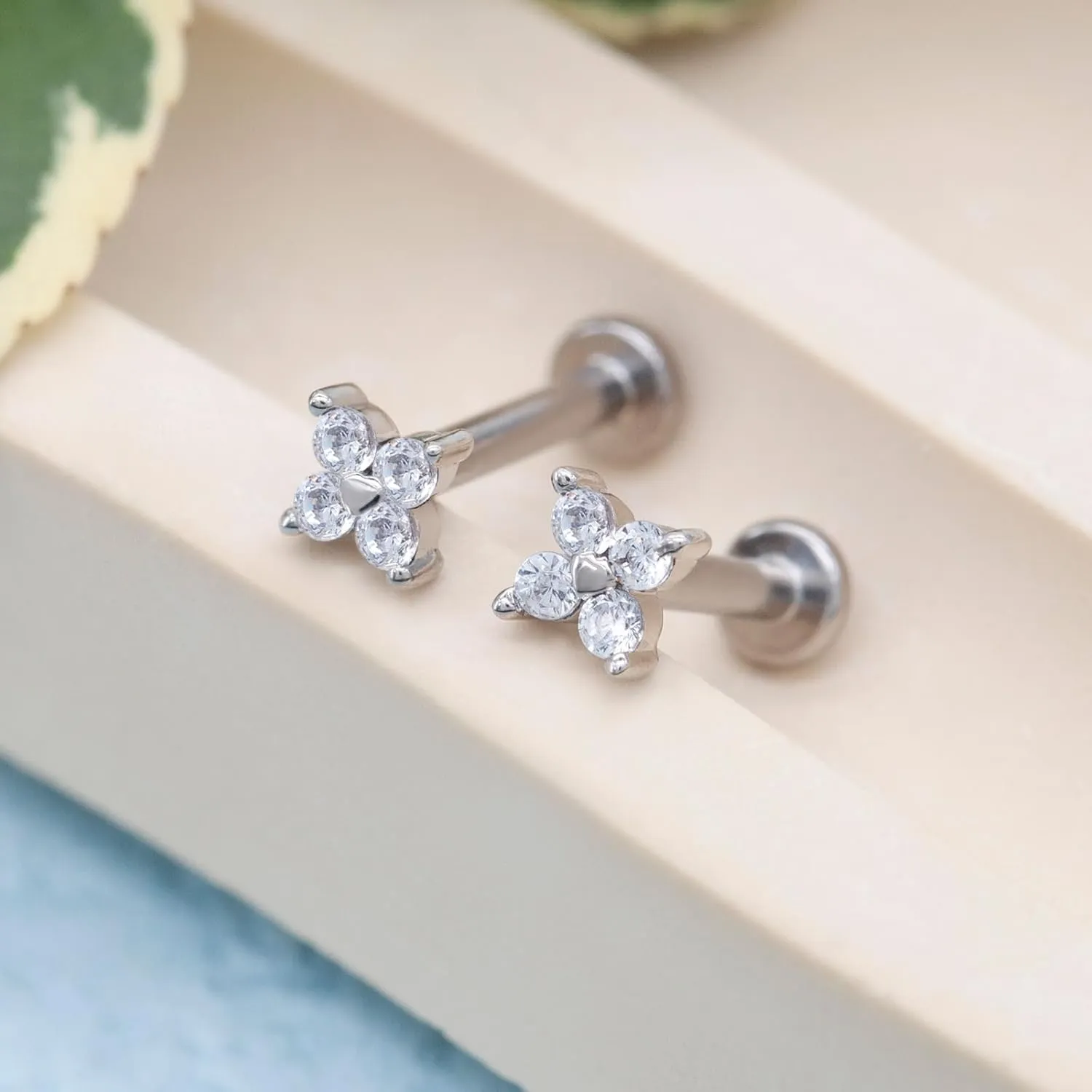 14K Yellow/White/Rose Gold Cartilage Earring Top Push in 1 Pcs Threadless Flower Flat Back Stud Nose Stud Lip Ring 16G Helix Tragus Piercing Jewelry for Women 6mm 8mm