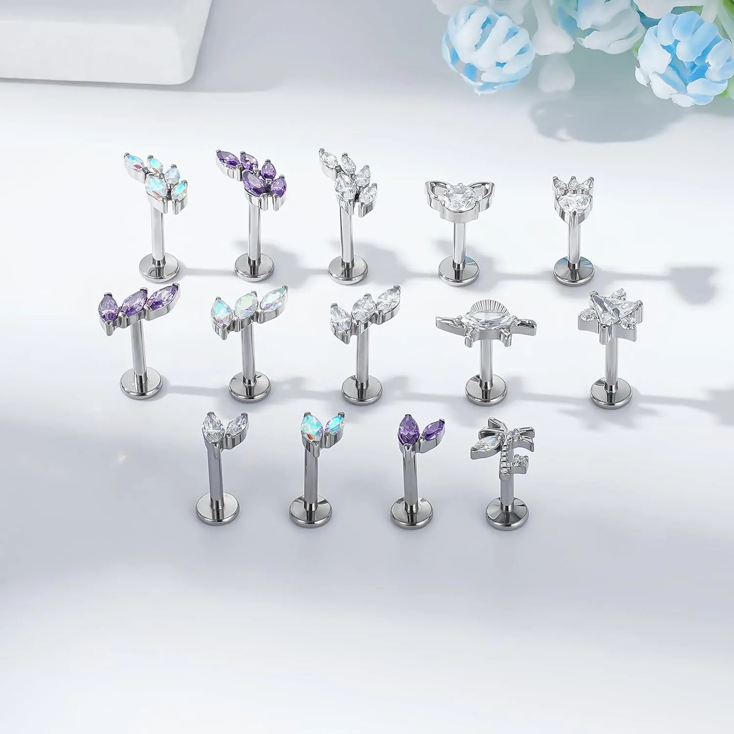 BelezaDosas 16G G23 Titanium Cartilage Earrings Stud Flat Back Dog Paw Cartilage Piercing Jewelry Internally Threaded Medusa Piercing Short Bar Long Bar