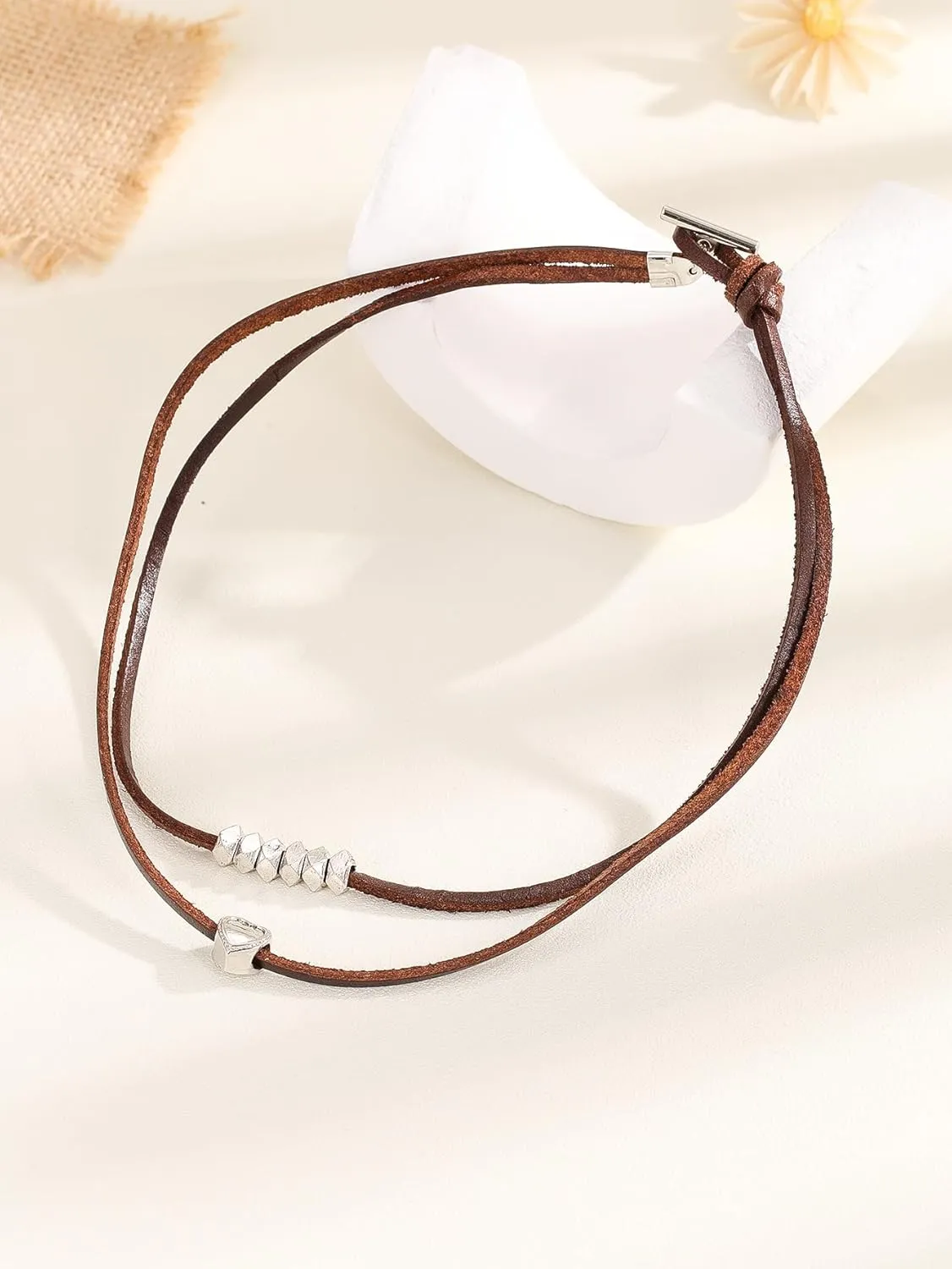Boho Necklaces for Women Layered Leather Necklaces Suede Choker Necklace Vintage Bohemian Heart Necklace Turquoise Necklace Trendy Western Necklaces Jewelry Present
