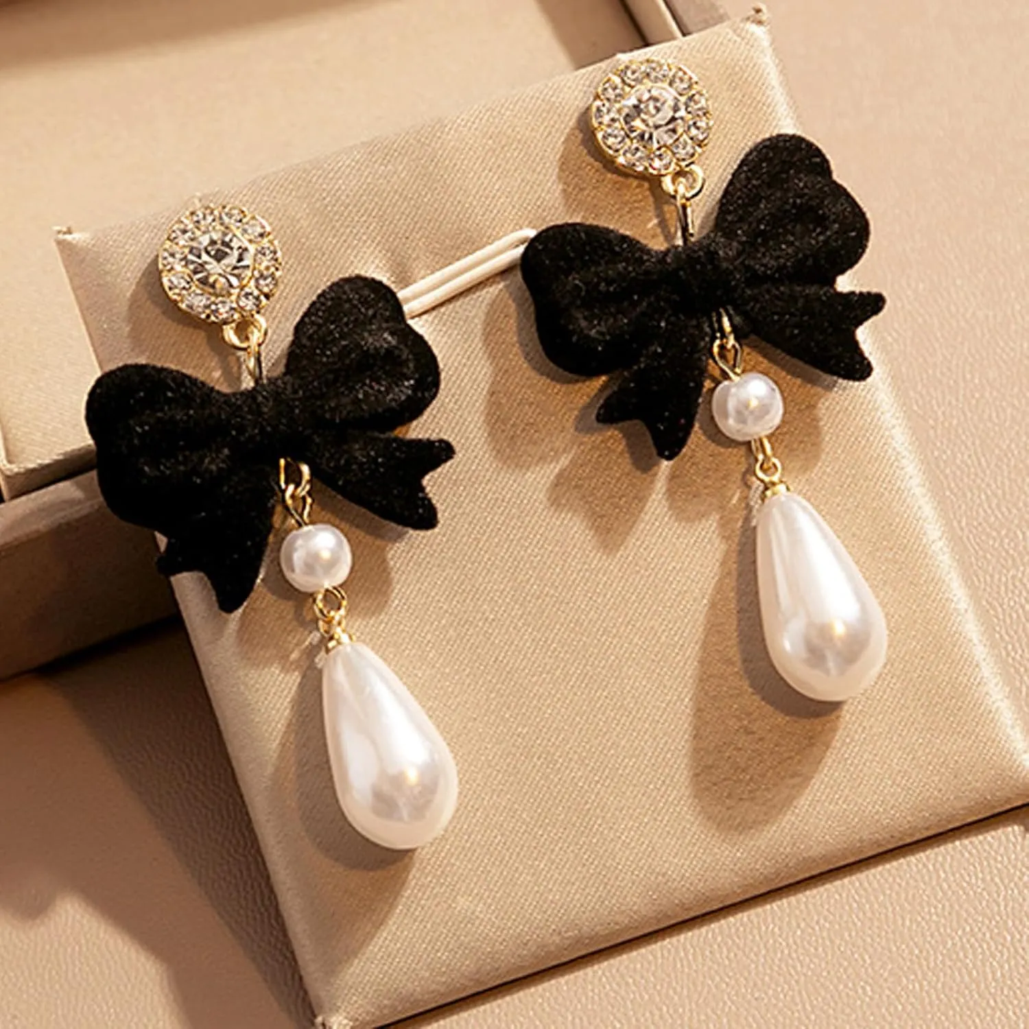 Bow Earrings for Women Pearl Bow Earrings Dainty Bow Earrings Rhinestone Bow Stud Earrings Prom Wedding Party Holiday Jewelry Gifts for Women
