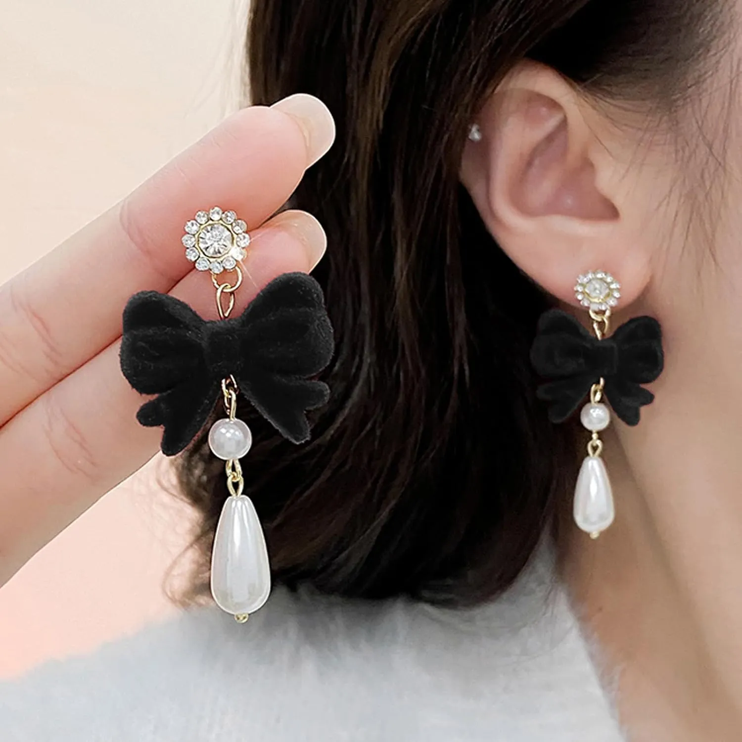 Bow Earrings for Women Pearl Bow Earrings Dainty Bow Earrings Rhinestone Bow Stud Earrings Prom Wedding Party Holiday Jewelry Gifts for Women