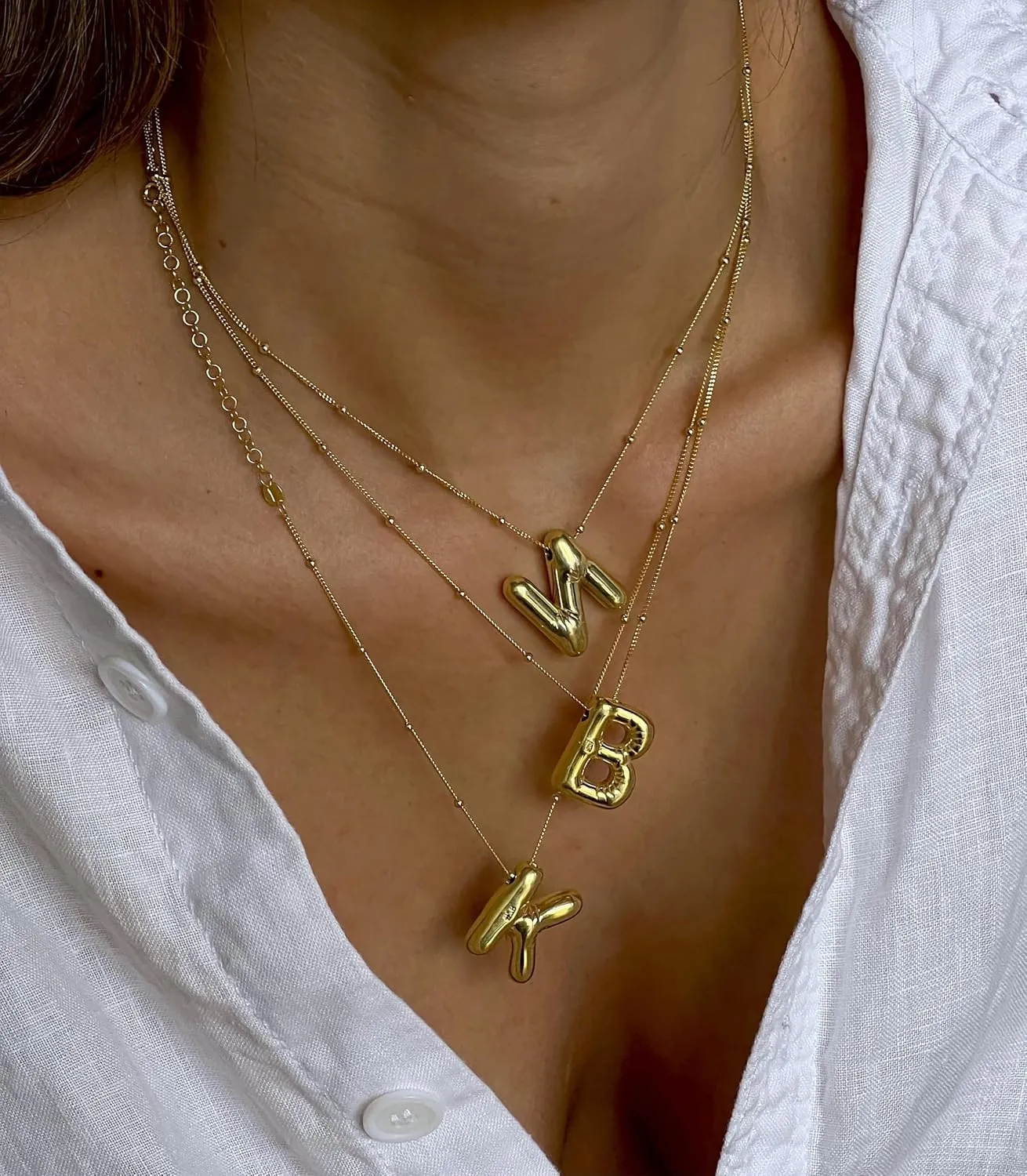 Bubble Letter Necklace For Women,Dainty Balloon Initial Necklaces 18k Gold Plated Chain Pendant Alphabet Necklaces For Girlfriend Charm Simple Gift Jewelry
