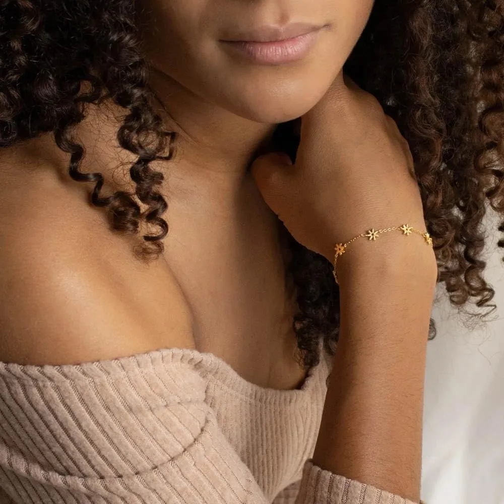 CAITLYNMINIMALIST 18K Gold Dainty Stackable Chain Bracelets Gift for Women
