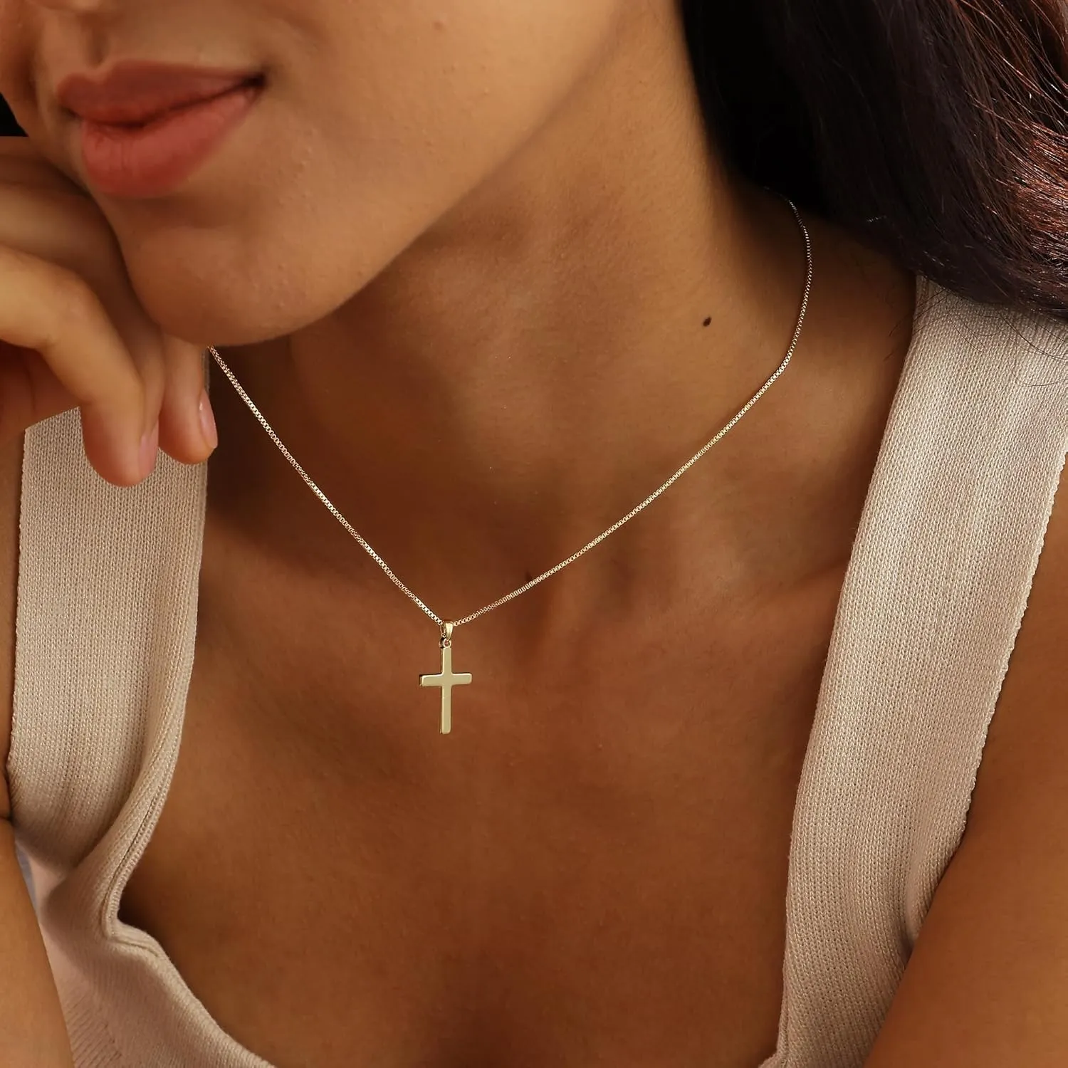 Cross Necklaces for Women, 14k Gold Plated Cross Necklace Cute Cross Peadant Necklace Simple Gold Choker Necklaces for Women Trendy Preppy Gold Jewelry