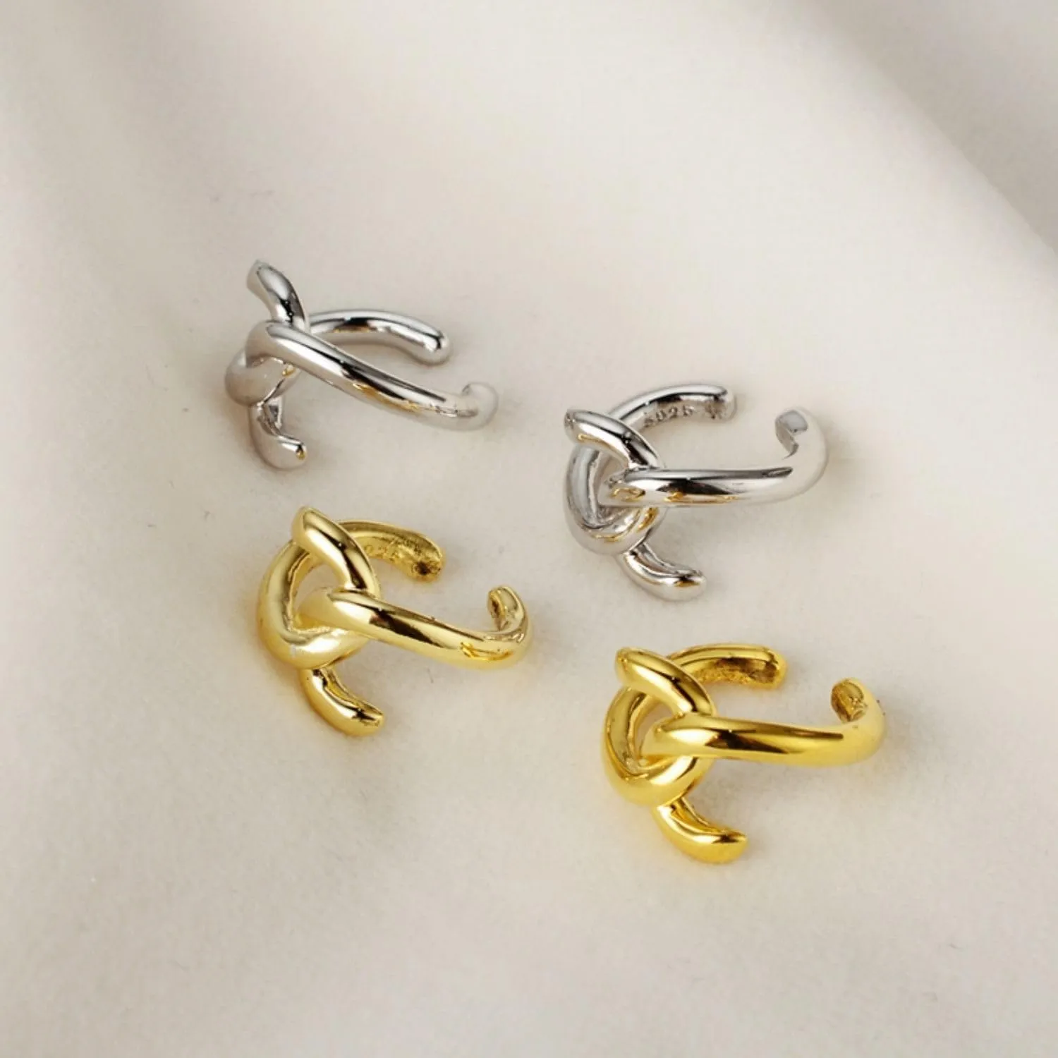 Distorted Sterling Silver Ear Cuff, No Piercing Minimalist Ear Clip, Unique Fake Earrings Simple Ear Cartilage Clip