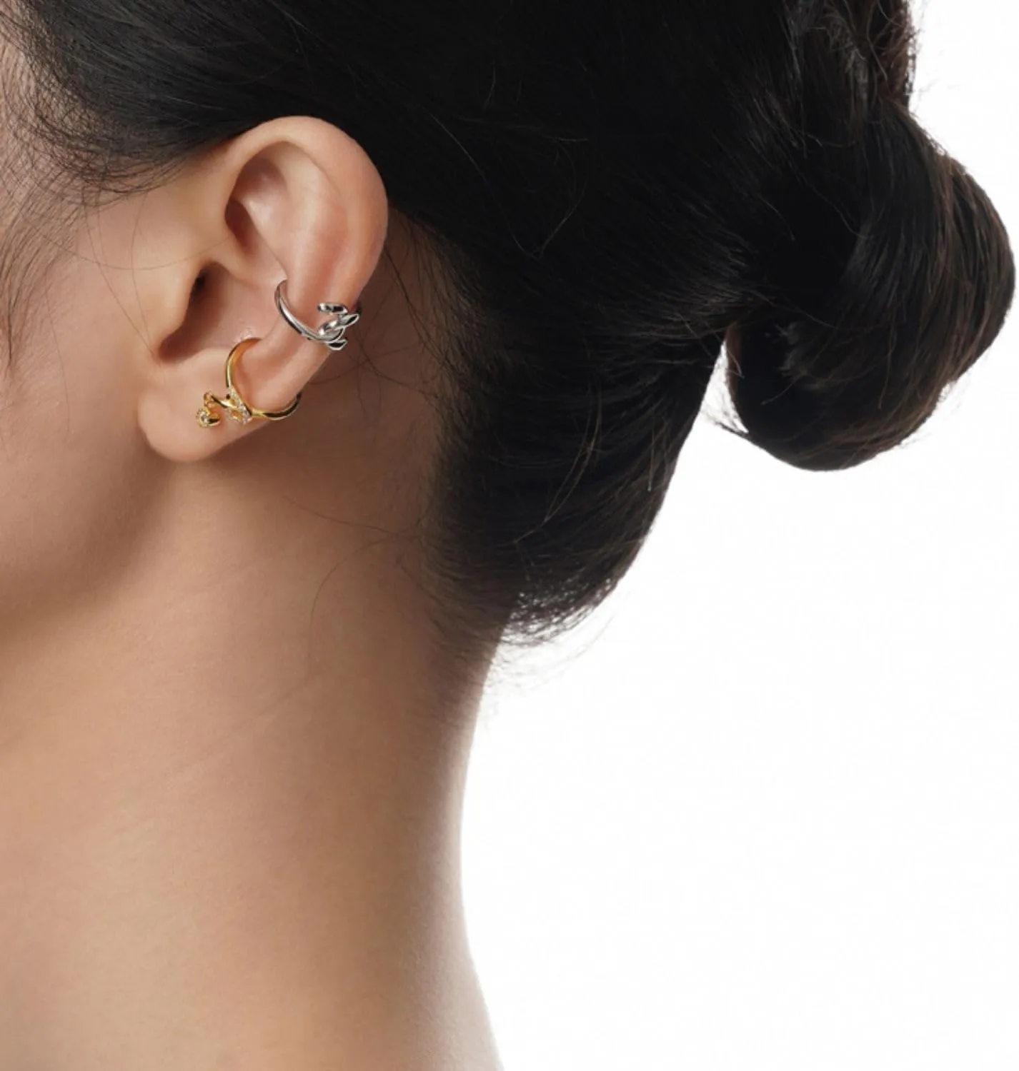 Distorted Sterling Silver Ear Cuff, No Piercing Minimalist Ear Clip, Unique Fake Earrings Simple Ear Cartilage Clip