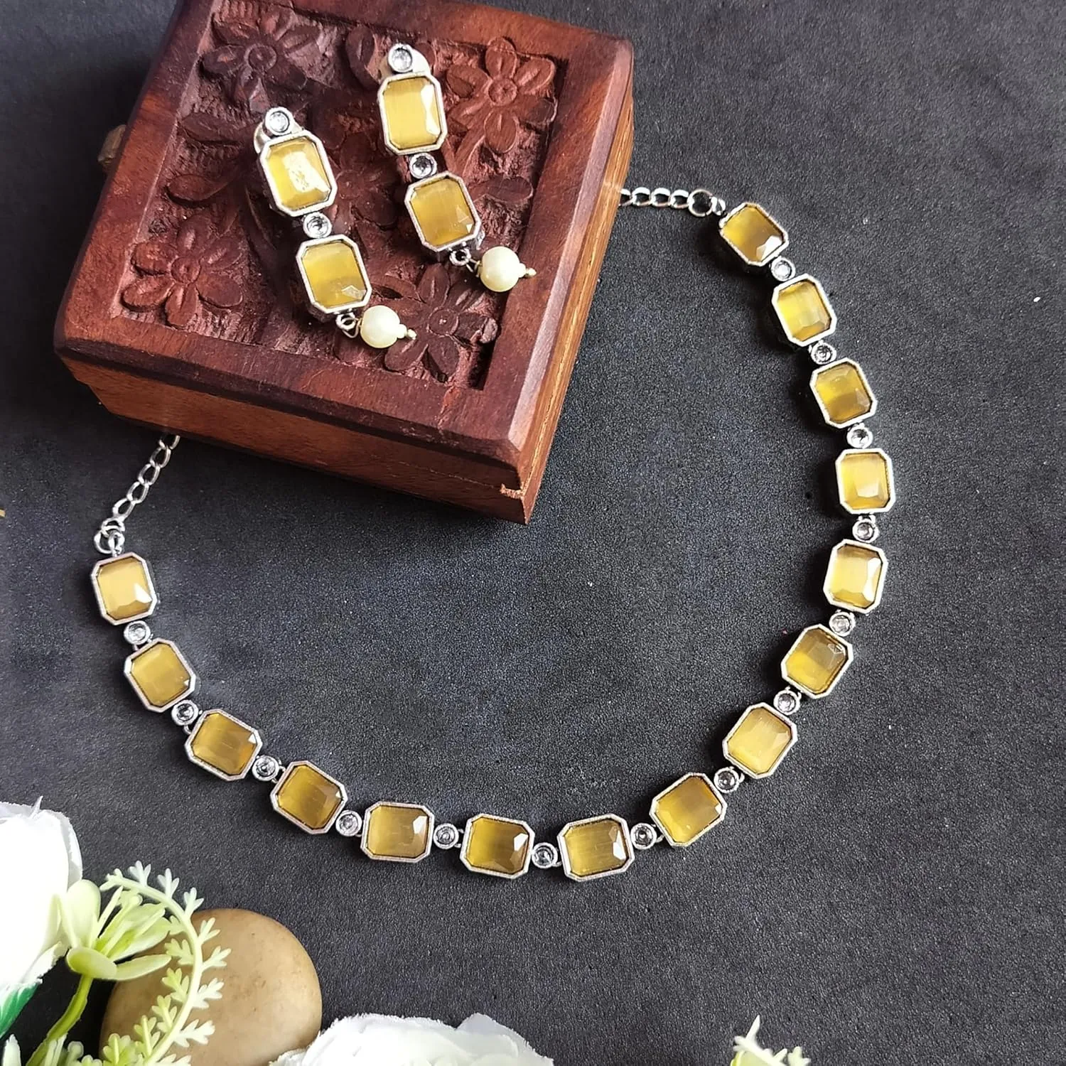 Efulgenz Indian Jewelry Sets for Women Bohemian Jewelry Set for Women Square Crystal Stone Necklace Sets with Dangle Earrings Choker Necklace Earrings Set