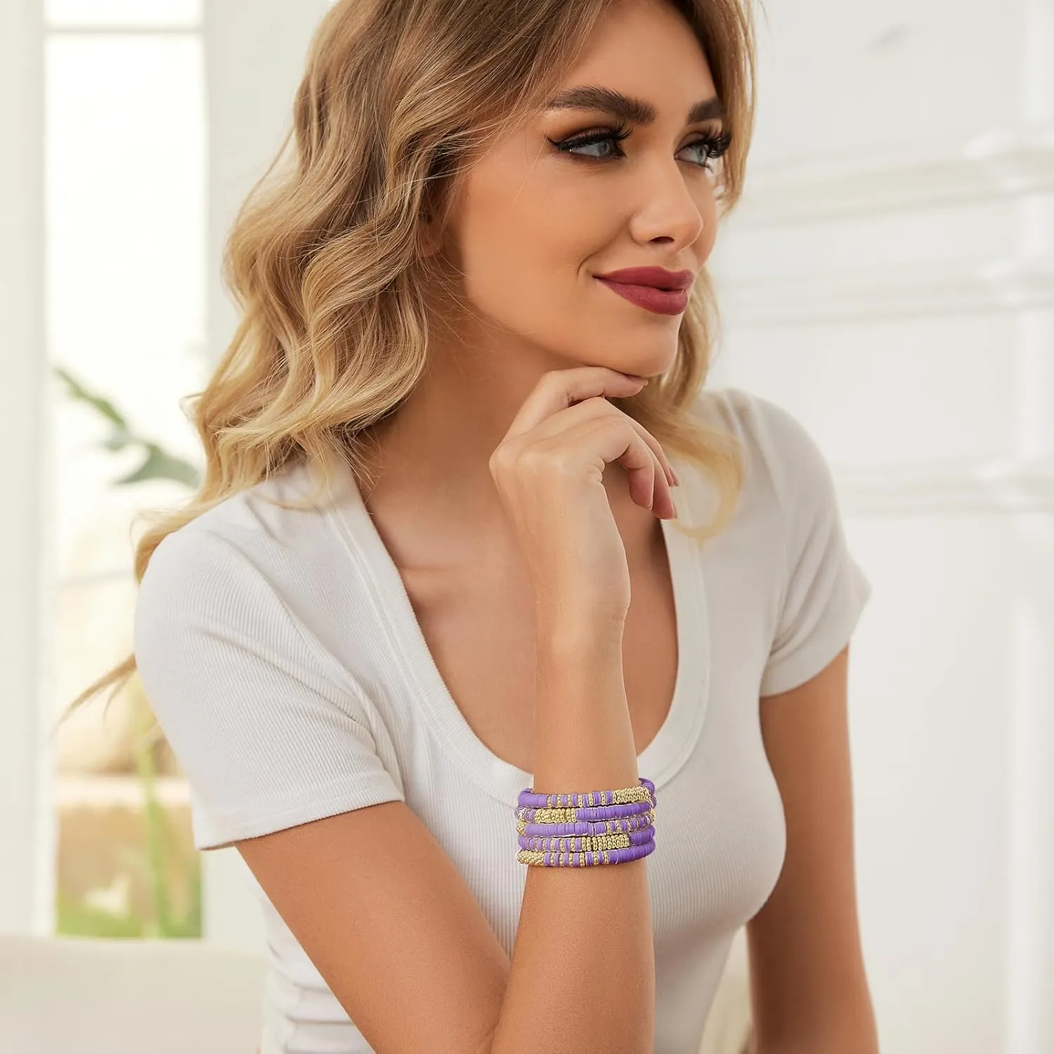 EMUFOOK Neutral Clay Beads Bracelets for Women Friendship Bracelets Stackable Boho Surfer Beaded Bracelets for Elegant Mama Bracelets