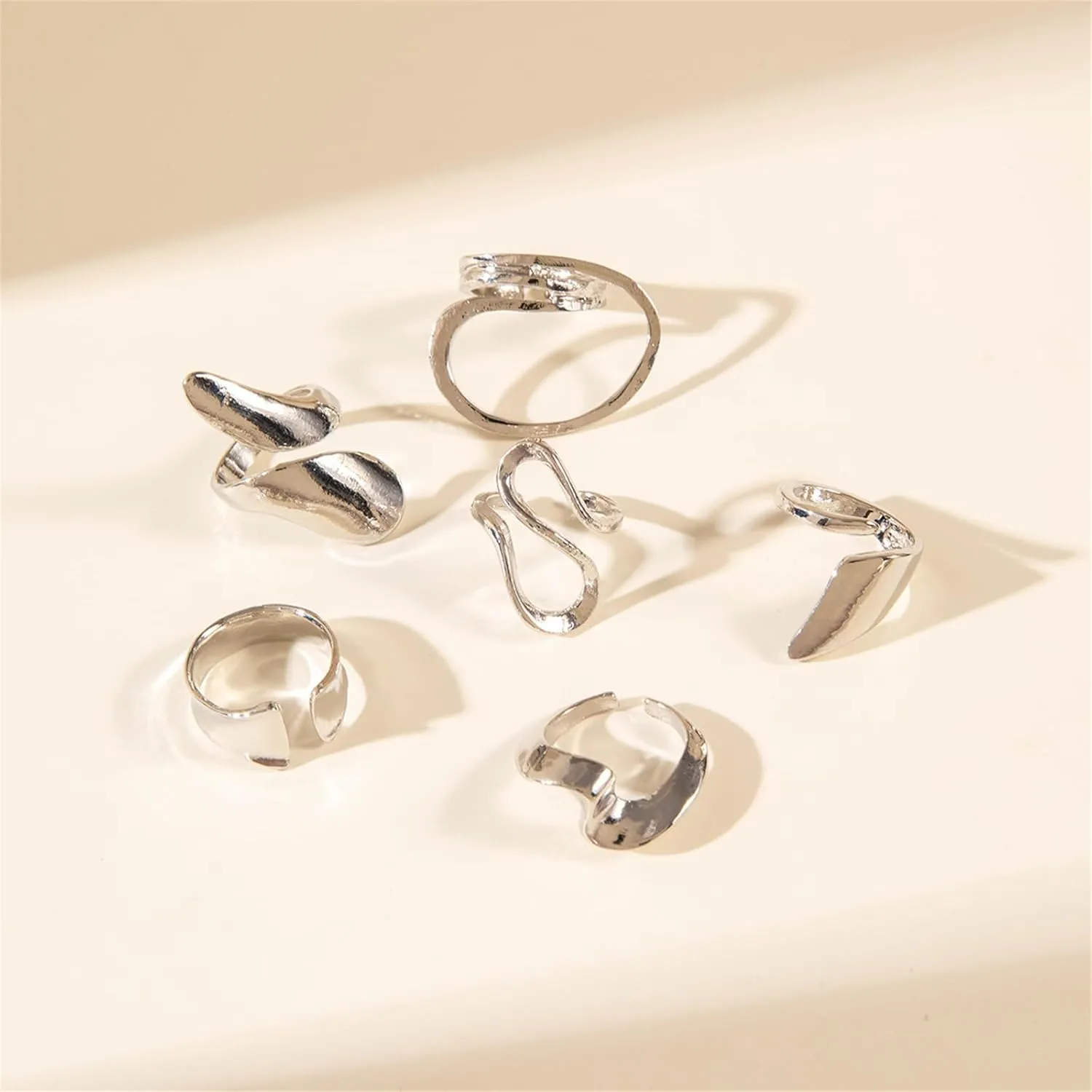 GYRMMUE Chunky Rings Set,Vintage Geometric Curved Kunckle Rings Irregular Hollow Stackable Rings Open Adjustable Statement Finger Rings Jewelry for Women
