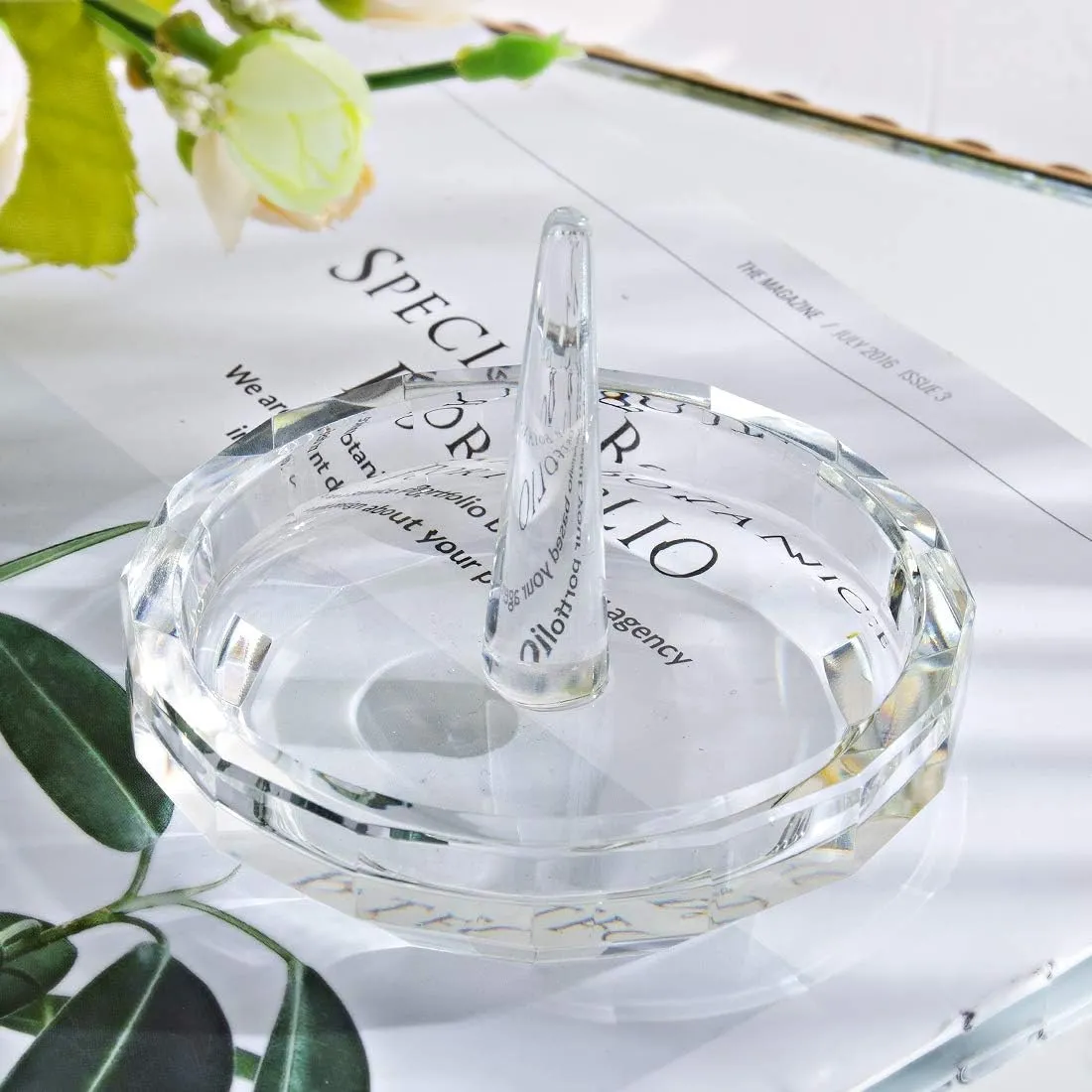 H&D HYALINE & DORA H&D Well-Crafted Crystal Glass Wedding Ring Holder Clear-round 2
