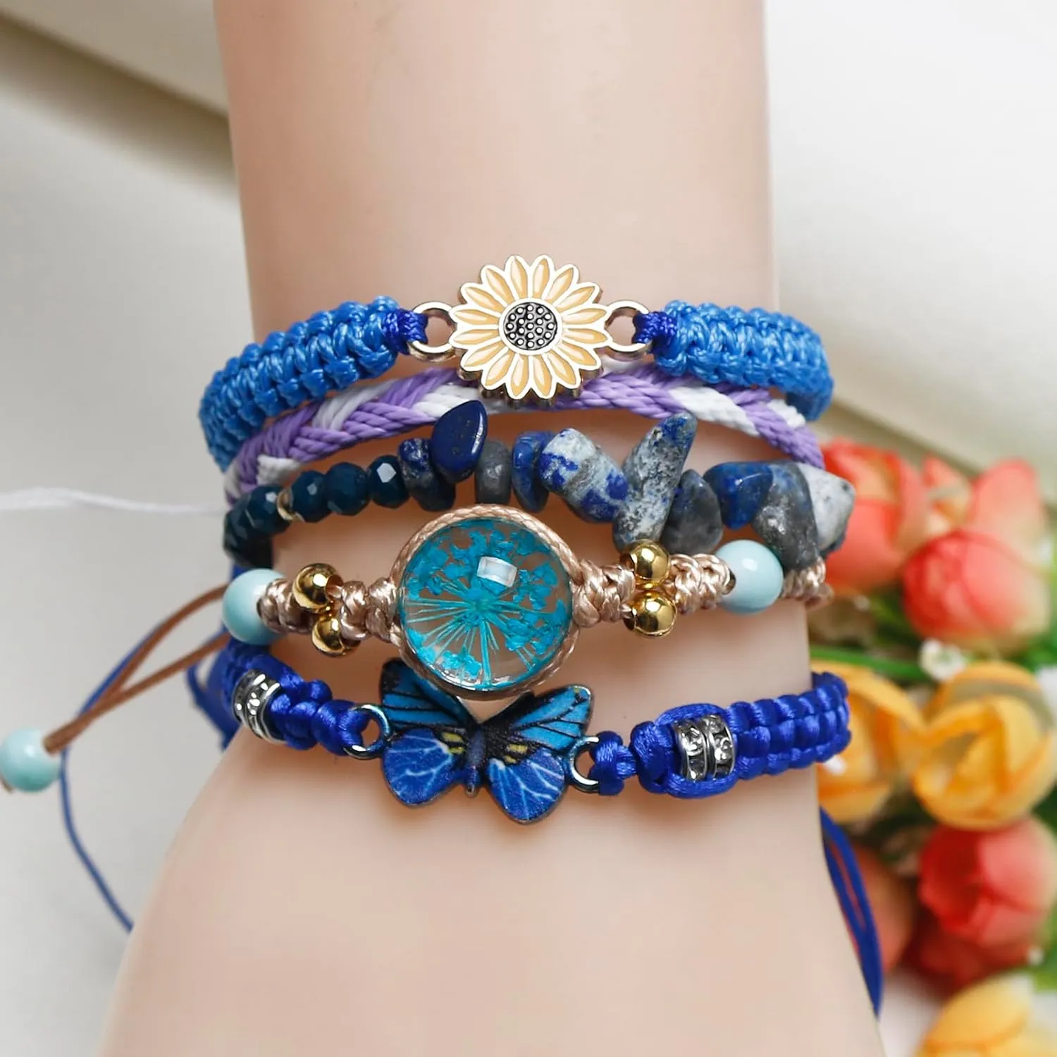 HEYu String beads Charm Bracelets set for Girls exquisite Cute Cartoon Daisy Butterfly Flower Beads Bracelets for woman and Teen girls Adjustable bracelet jewelry birthday Gift For Friends
