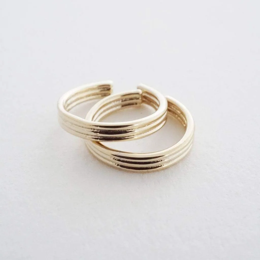 HONEYCAT Rowe Ear Cuff in Gold, Rose Gold, or Silver | Minimalist, Delicate Jewelry
