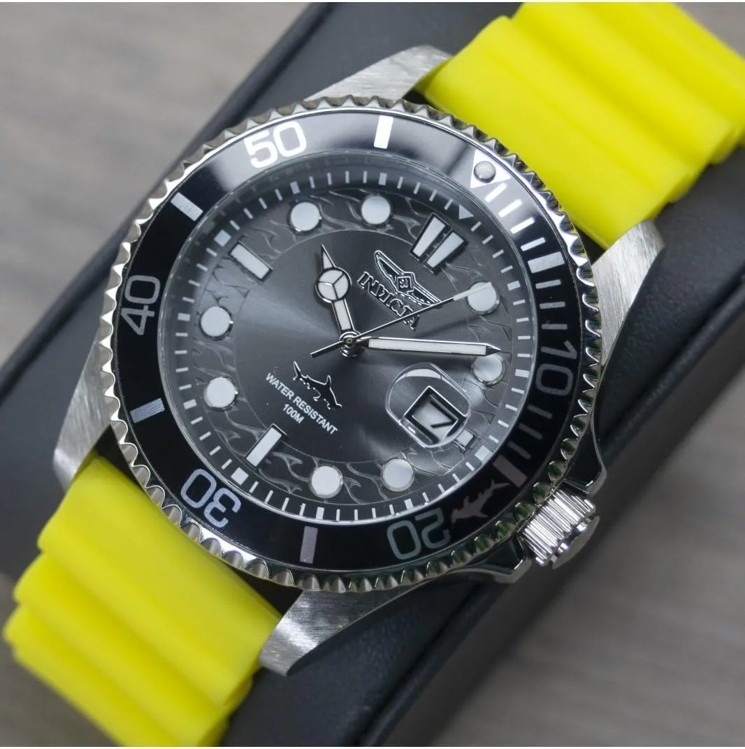 INVICTA Pro Diver Men 43mm Stainless Steel Gold Black dial PC32 Quartz