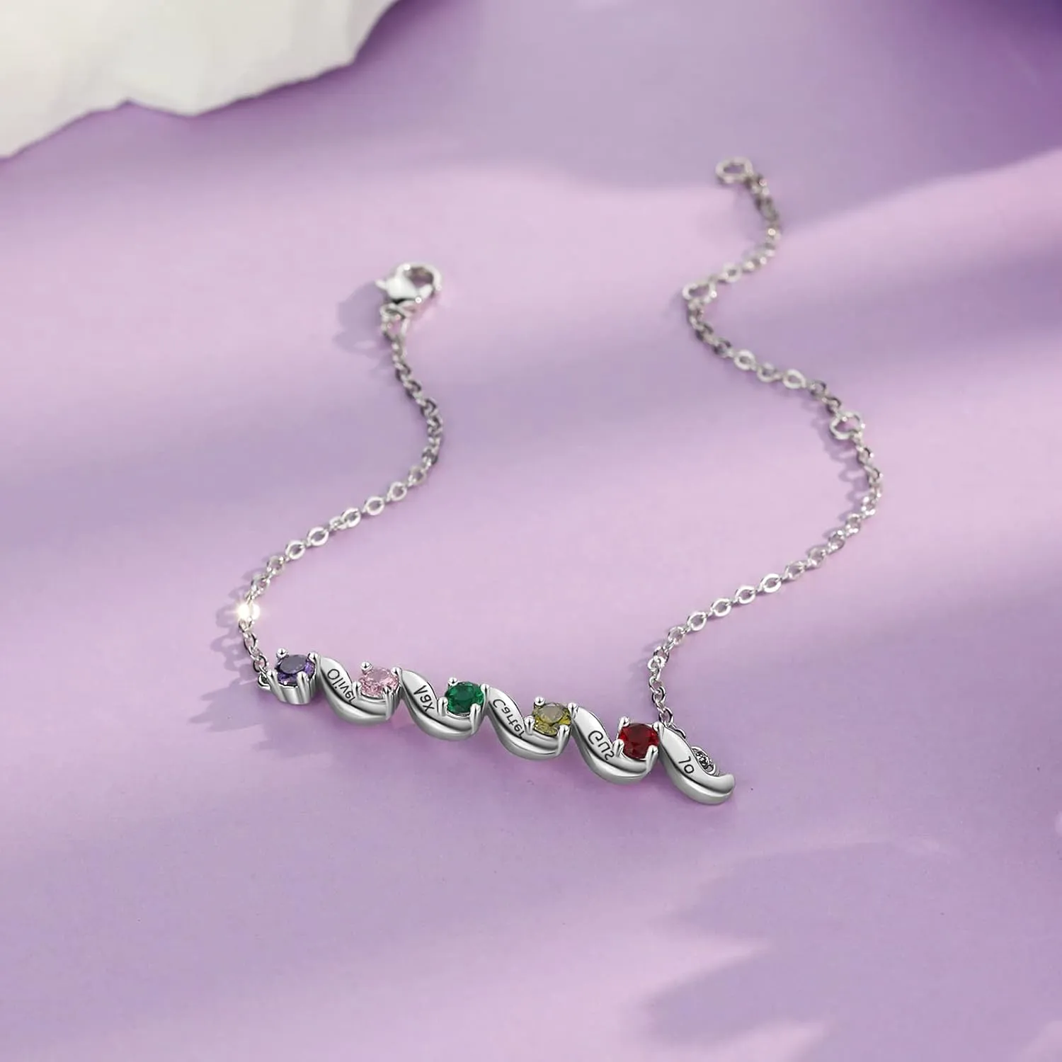 kaululu Gifts for Women Personalized Birthstone Bracelets for Mom Custom Name Bracelet for Women with 2/3/4/5 Names Gifts for Mom Wife Grandma Christmas Gift for Women Mother's Day Gift