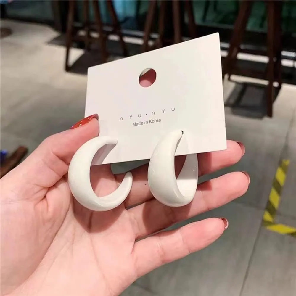 Large Oval Simple Plastic Stud Earring