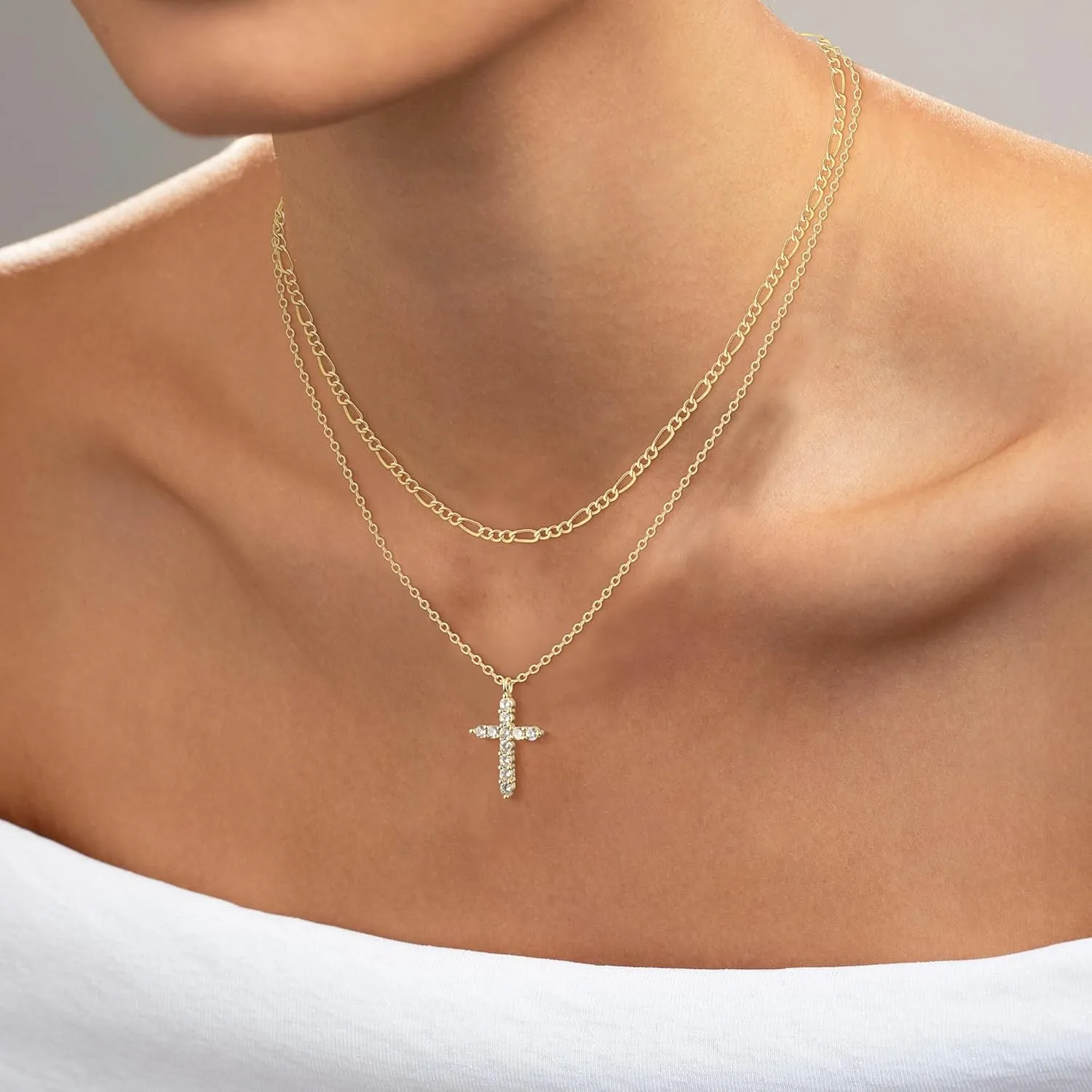 Layered Cross Necklace for Women,14K Gold Plated/Sterling Silver Plated Choker Necklaces for Women Stack Simple Cross Pendant Necklaces Jewelry for Women Trendy