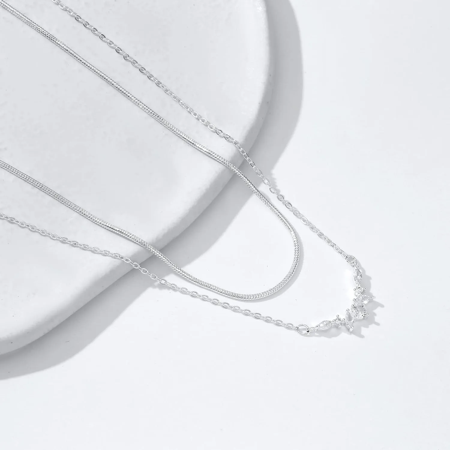 LEXODY Diamond Necklaces for Women, Dainty 14k Gold Plated Leaf Pendant Necklace Layered CZ Necklace Simple Choker Necklaces for Women Trendy Jewelry Gifts