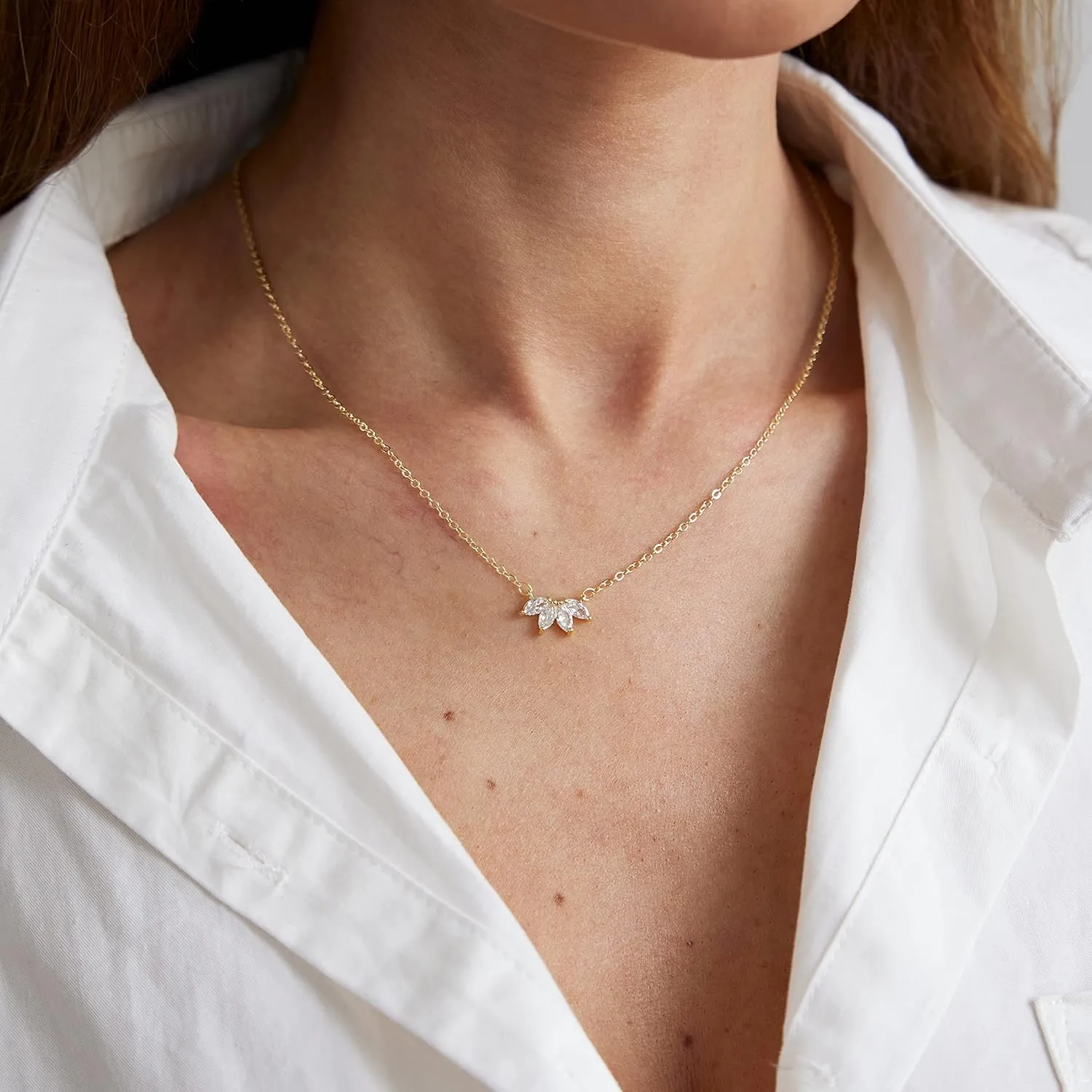 LEXODY Diamond Necklaces for Women, Dainty 14k Gold Plated Leaf Pendant Necklace Layered CZ Necklace Simple Choker Necklaces for Women Trendy Jewelry Gifts