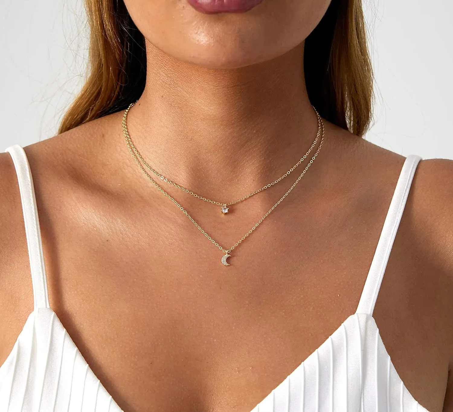 LEXODY Diamond Necklaces for Women, Dainty 14k Gold Plated Leaf Pendant Necklace Layered CZ Necklace Simple Choker Necklaces for Women Trendy Jewelry Gifts