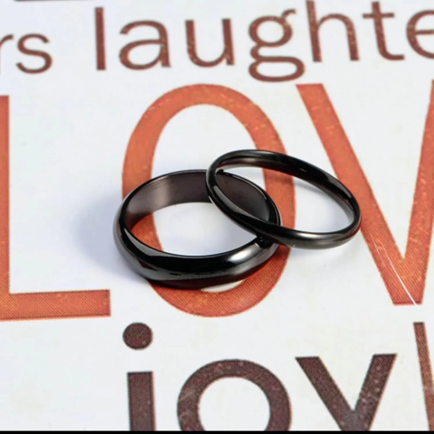 Love Rings for Women, Men's Rings Stainless Steel 2PCS Titanium Black Polished Ring Wedding Bands Size Women 4 Men 7 for Couple Engagement Jewelry