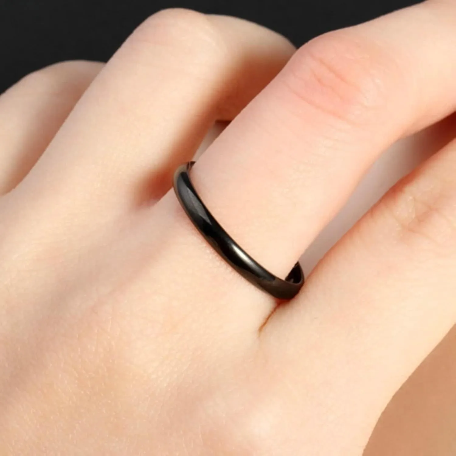 Love Rings for Women, Men's Rings Stainless Steel 2PCS Titanium Black Polished Ring Wedding Bands Size Women 4 Men 7 for Couple Engagement Jewelry