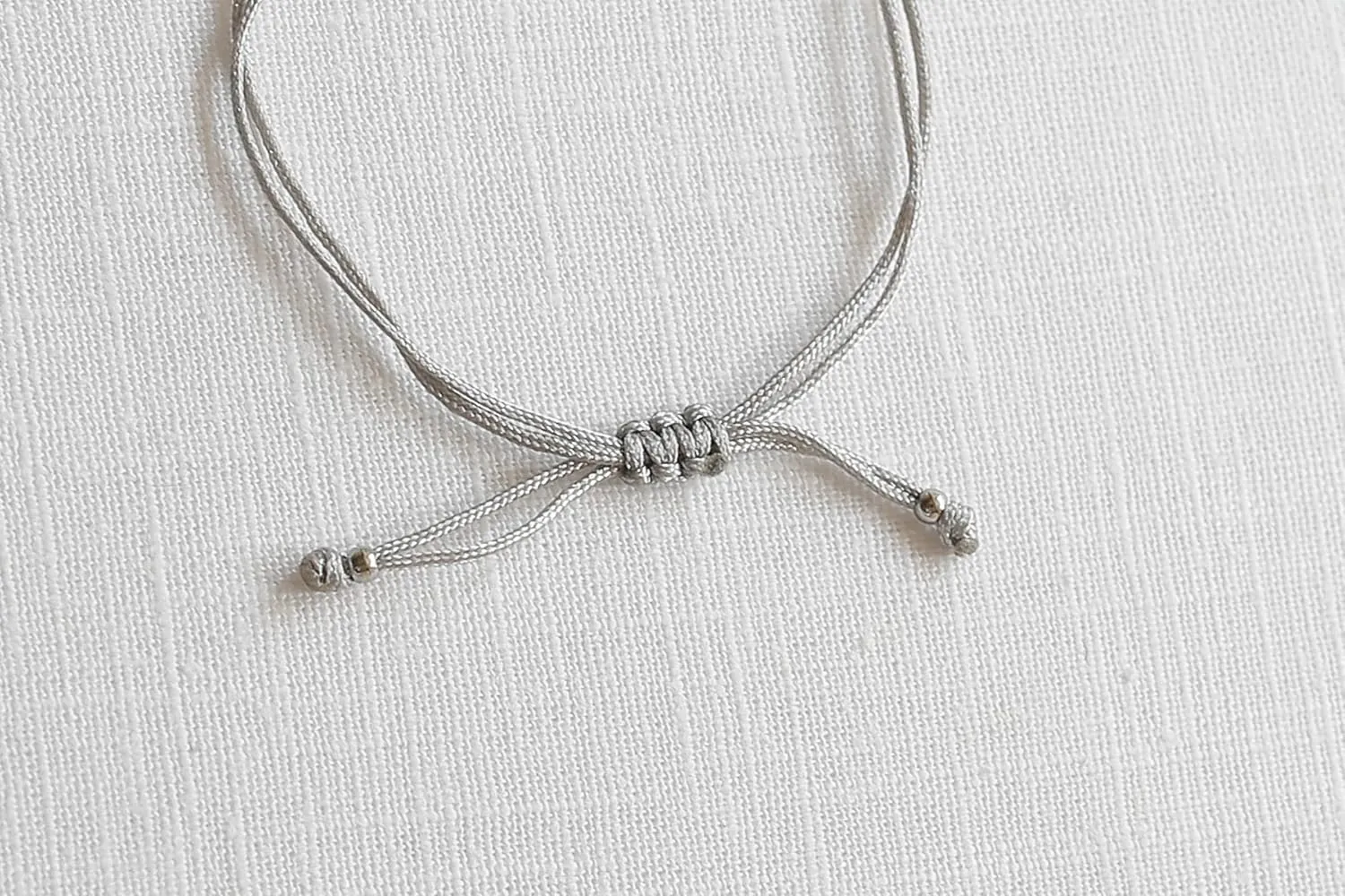 LUUK LIFESTYLE Filigree bracelet with heart I Life Tree I Infinity I Anchor I Mandala I Flower pendant and Happiness card, fashion accessory lucky charm, gift, textile band, beige, pink, black