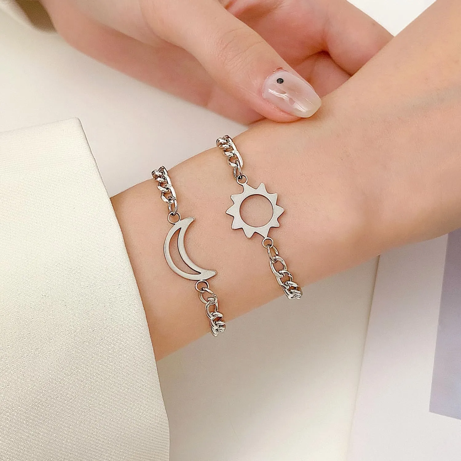 Matching Bracelets for Couples Personalized Friendship Bracelets Stainless Steel Cuban Chain Bracelet Heart Bracelet Promise Couples Bracelets for His Her BF GF