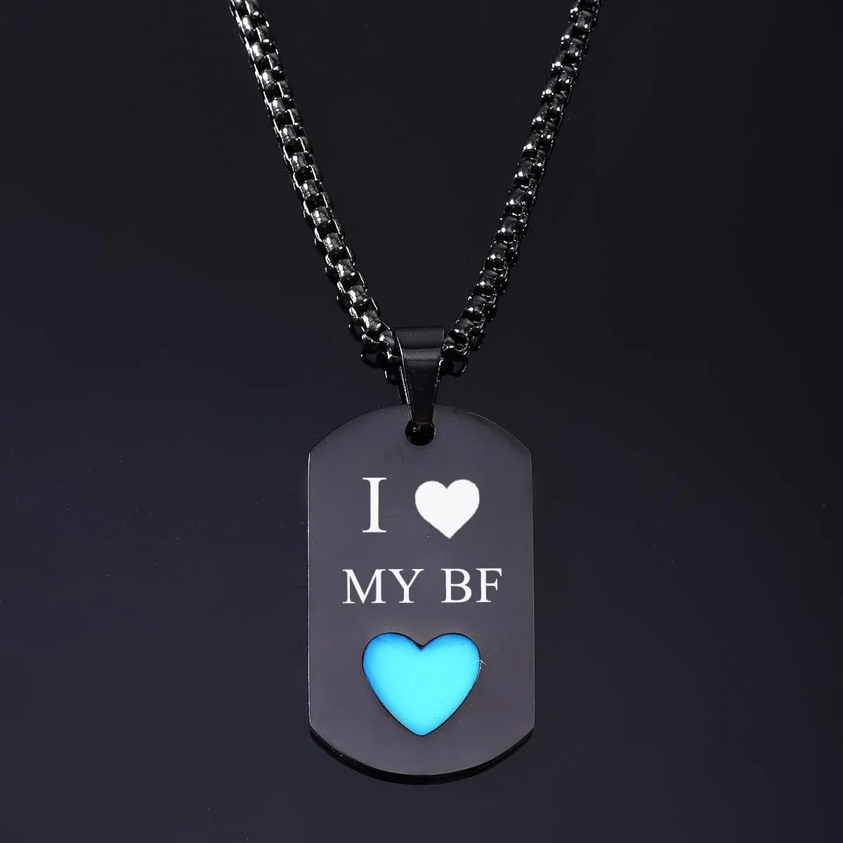 Matching Necklace For Couples, 2 Pcs I Love My Bf & Gf Engraved Stainless Steel Pendant Necklaces Glow In The Dark Heart Simple Dog Tag Necklace Valentine's Day Jewelry Gift