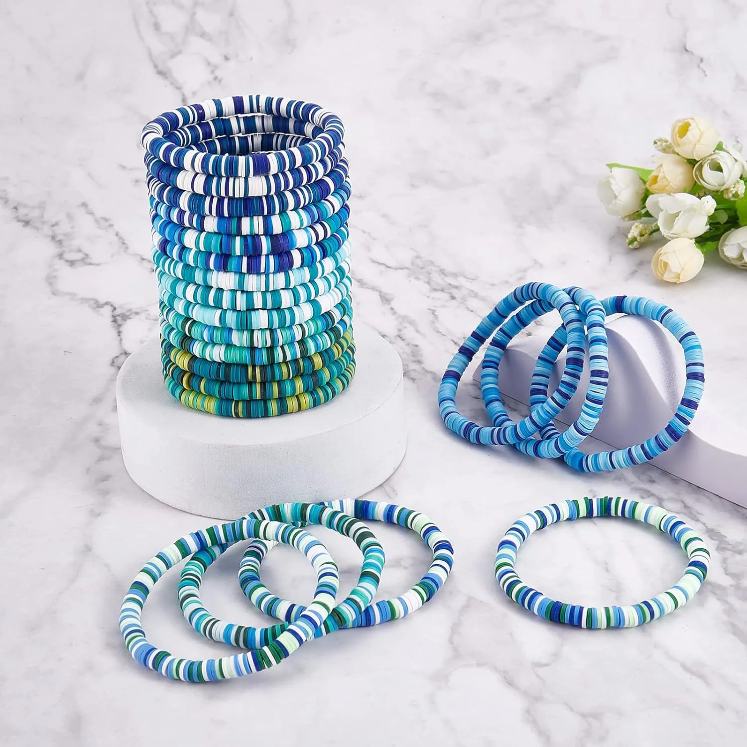Ornaland Heishi Surfer Bracelets Set Polymer Clay Heishi Beads Stretch Bracelets Multi-Layer Stackable Friendship Bracelets Bohemia Summer Beach Jewelry for Women
