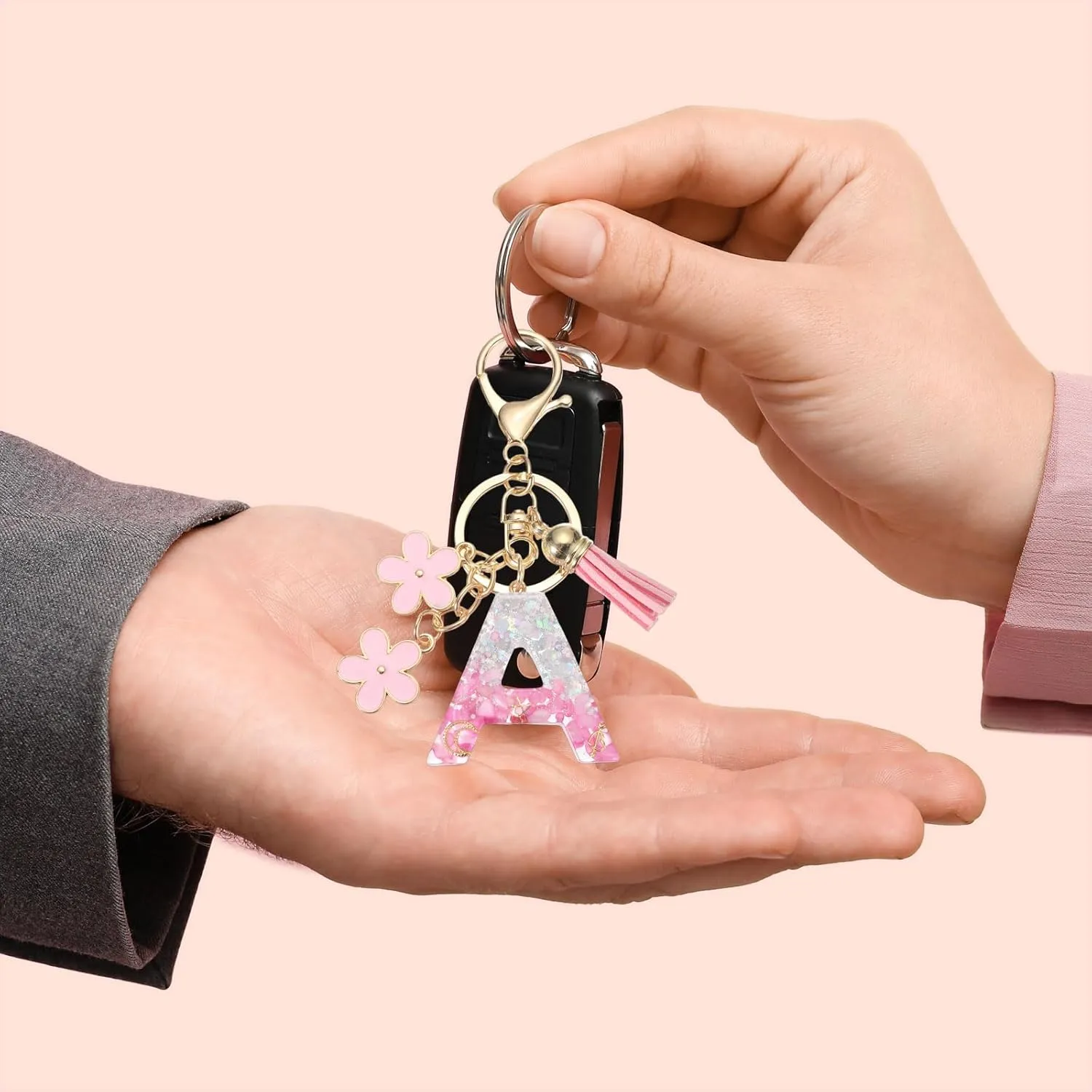PATIKIL Alphabet Initial Letter Keychain, Resin Cute Keychains with Tassel Flowers Letter l Pendant Charm for Women Key Purse Handbag Bag Accessories, Pink