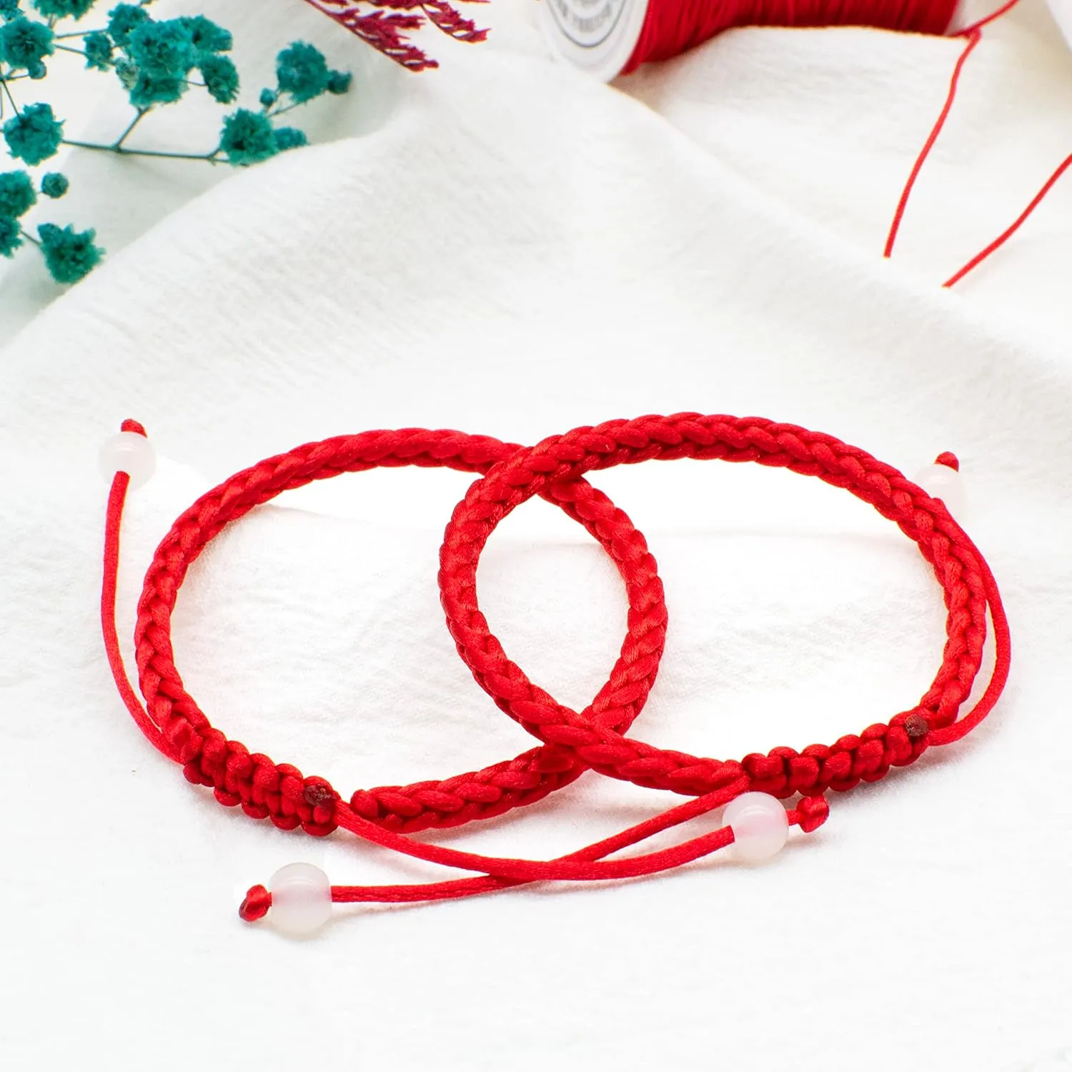 Red String Bracelets Couples Gifts for Boyfriend and Girlfriend Handmade Red String of Fate Bracelets Kabbalah Protection Good Luck Simple Matching Bracelets for Lover Women Men