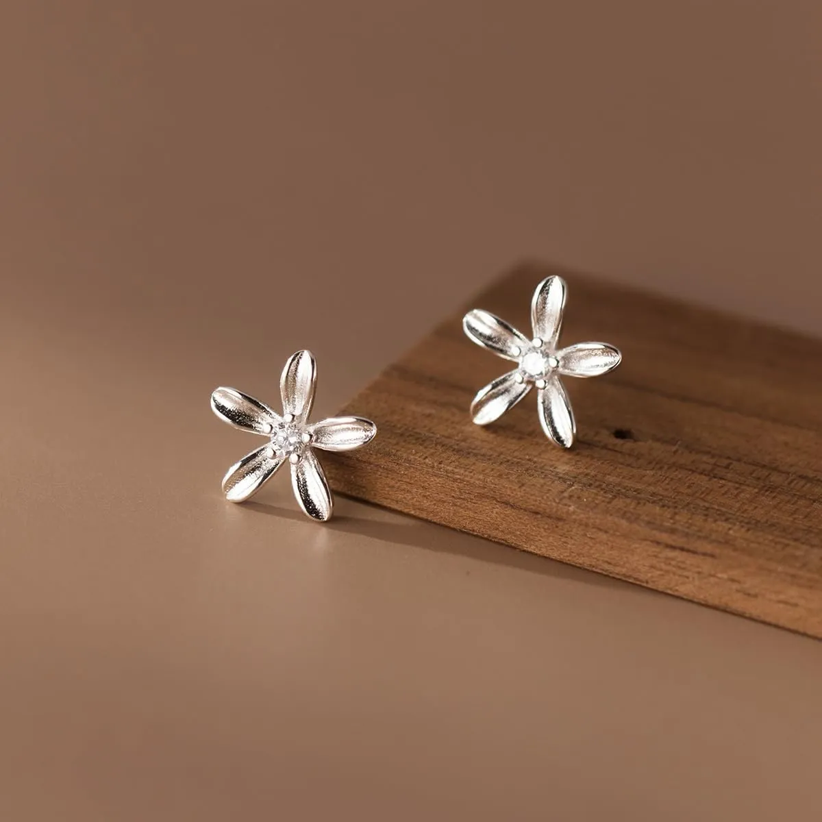 Reffeer Solid 925 Sterling Silver Small Flower Earrings Studs for Women Teens Pretty CZ Flower Stud Earrings Spring