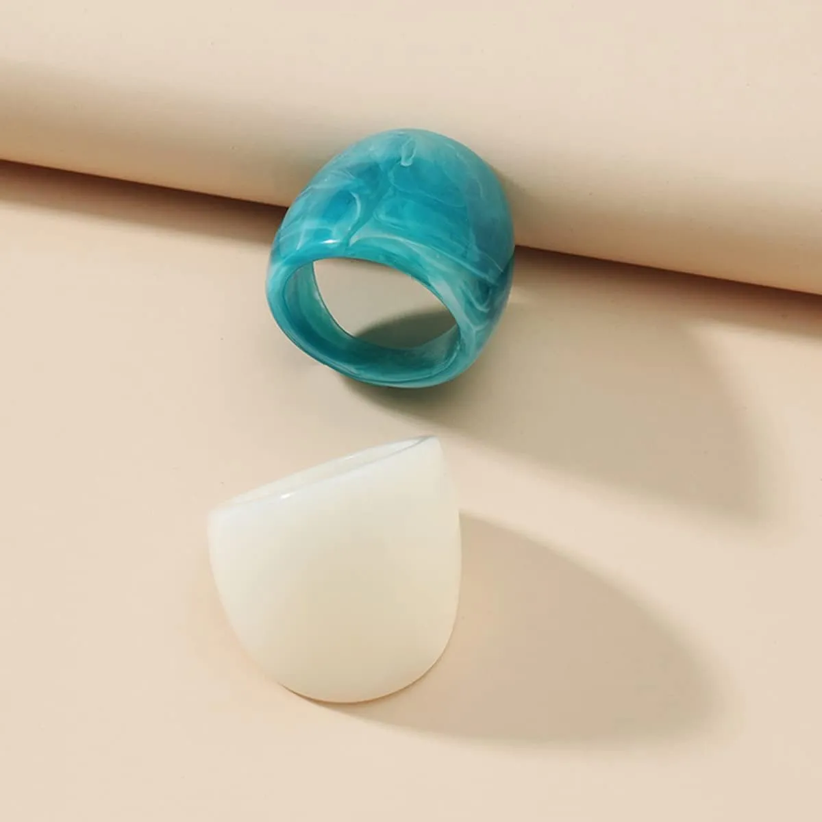 Resin Chunky Rings Acrylic Resin Rings Wide Thick Dome Knuckle Finger Stackable Joint Ring Retro Acrylic Transparent Vintage Plastic Resin Ring Sets