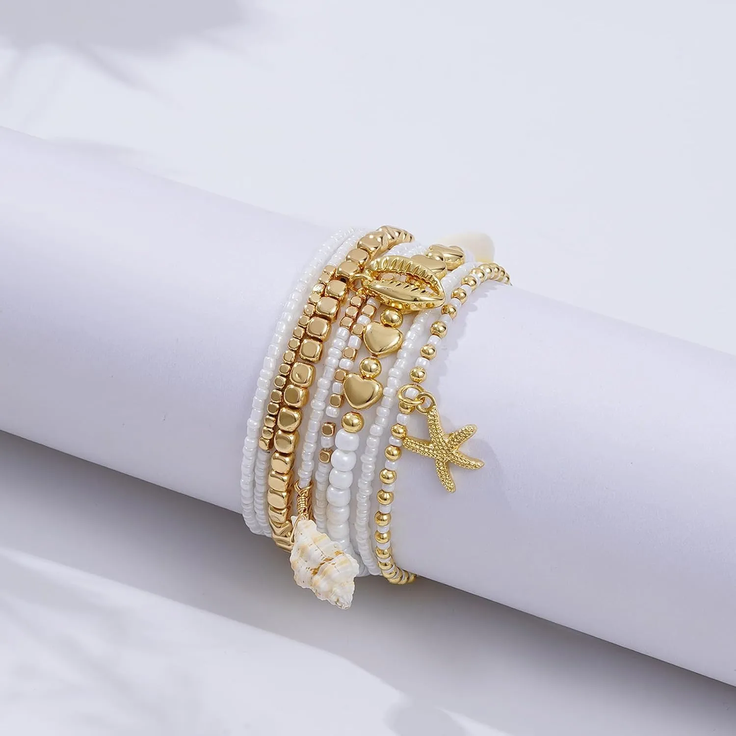 Shell Bracelet Boho Beaded Stretch Bracelets for Women Seashell Summer Beach Bracelets Starfish Charm Bracelet Stackable Gold Pearl Beads Bracelets for Women Jewelry Accessories Gifts