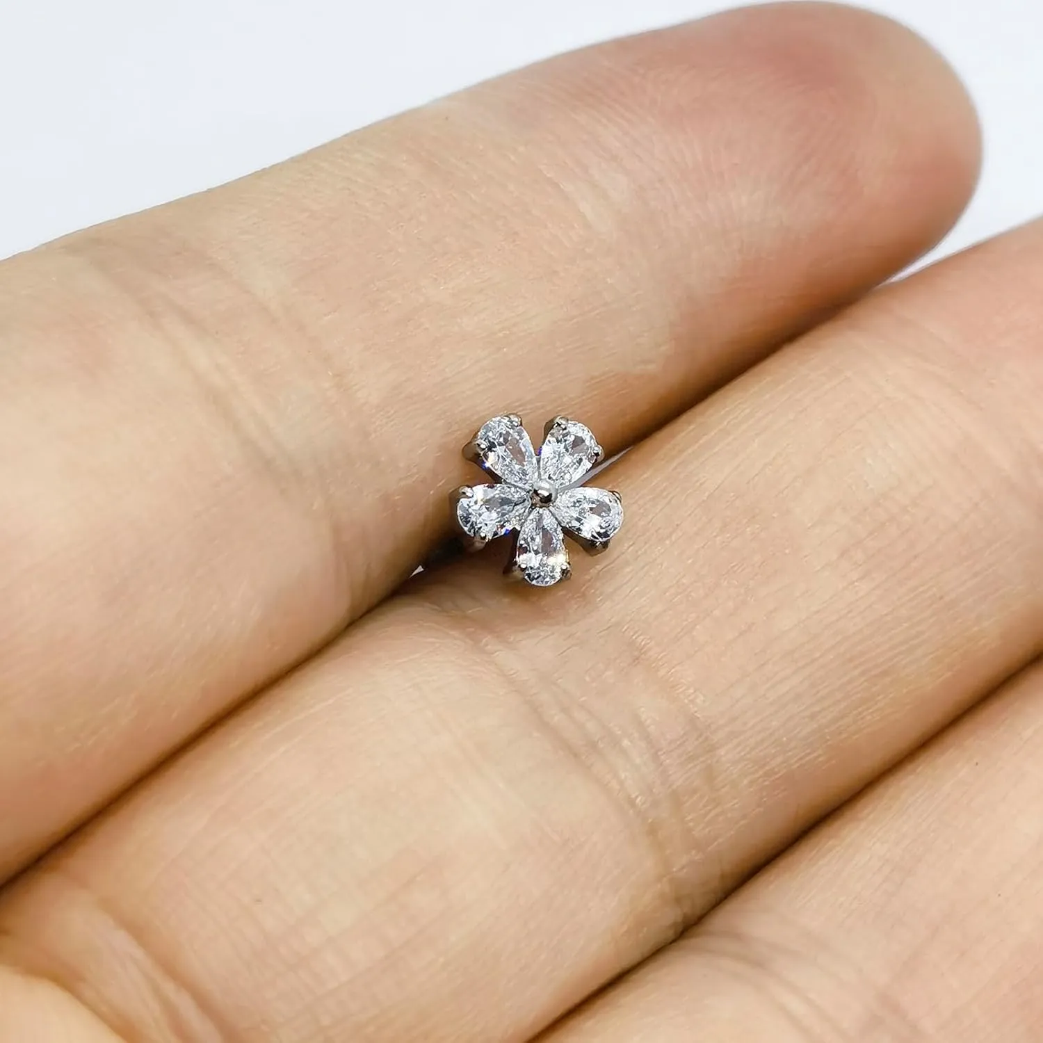 SHOWNICE Screw Back Earrings Flat Back Cartilage Earring for Women G23 Titanium Threaded Helix Stud Conch Tragus Labret Piercing Jewelry