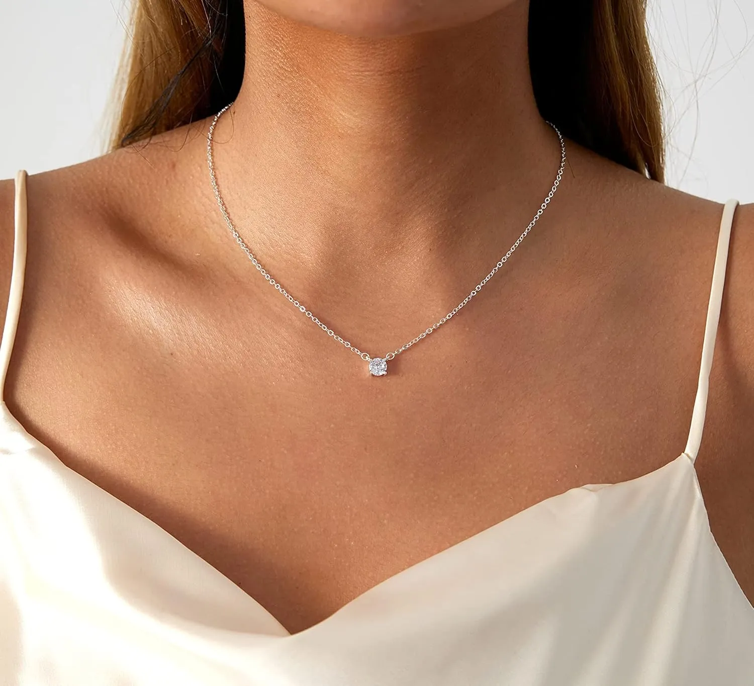 Tasiso Diamond Necklaces for Women Dainty CZ Leaf Necklace 14k Gold Plated Flower Necklace Simple Diamond Choker Necklaces for Women Trendy Prom Jewelry Gifts