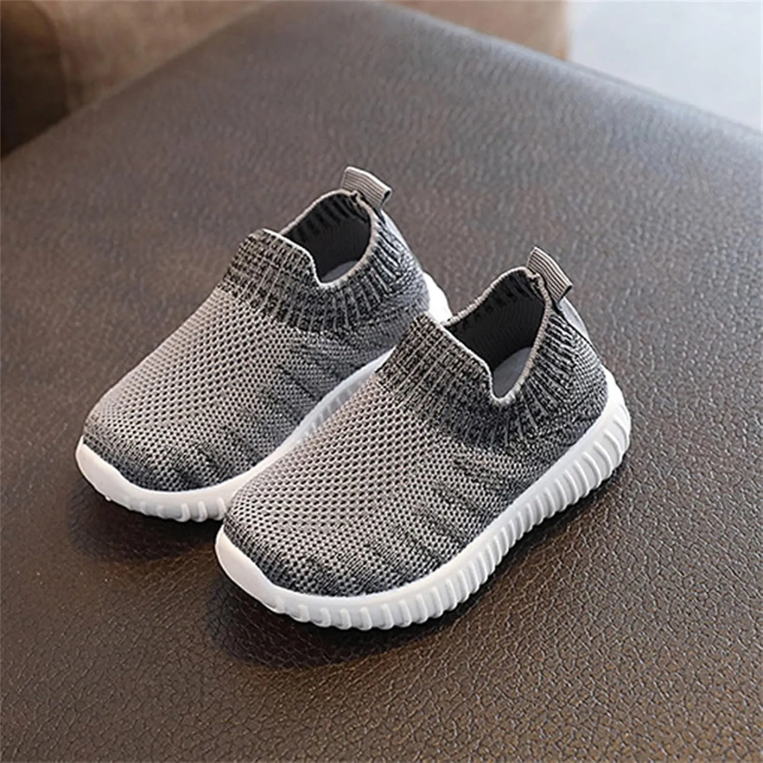 Toddler Barefoot Shoes Mesh Slip on Walking Shoes Non Slip Soft Sole Running Sneakers Kids Casual Comfortable Tennis Sneakers