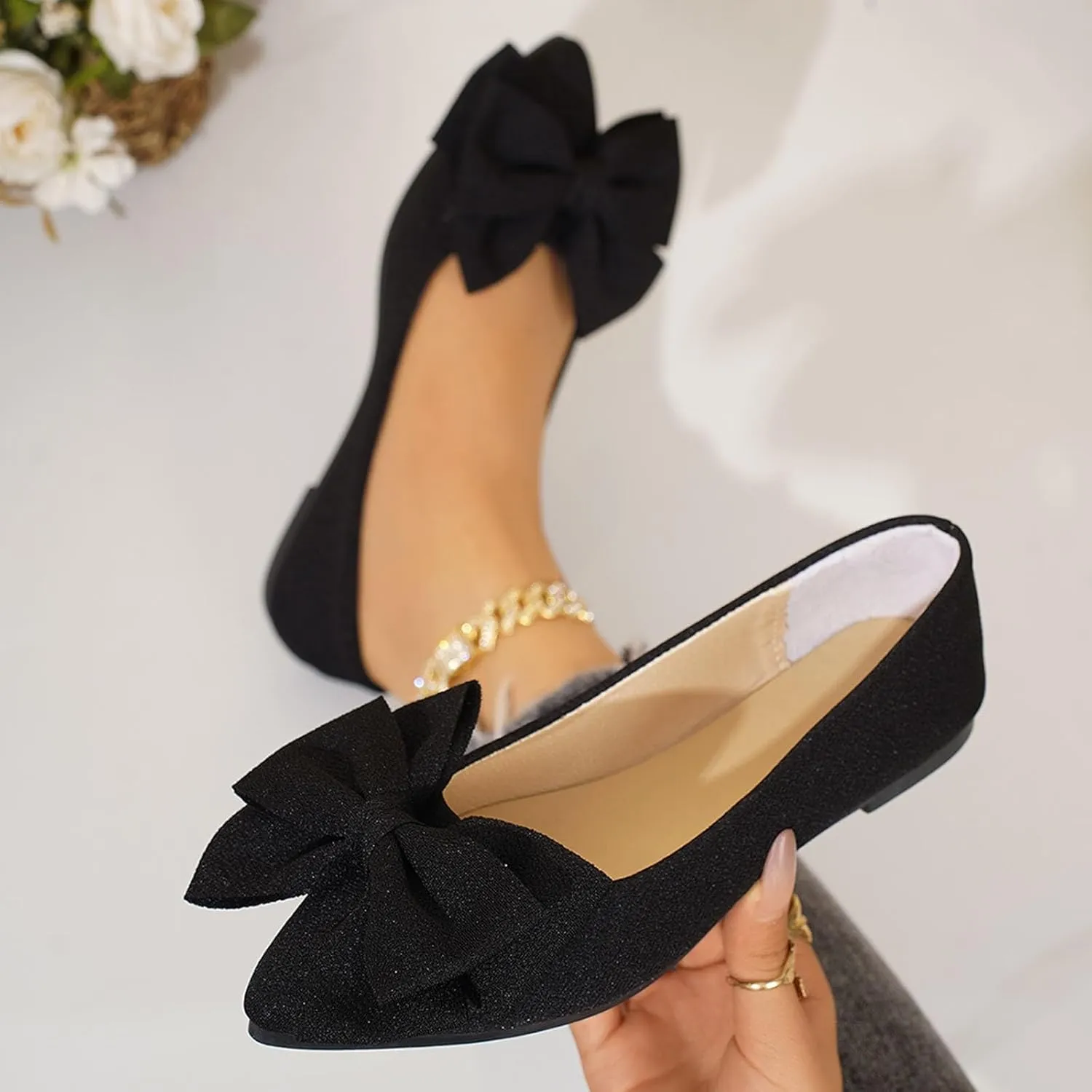 Women's Casual Flat Shoes Comfortable Slip On Walking Shoes for Women Stylish Everyday Wear with Bow Detail