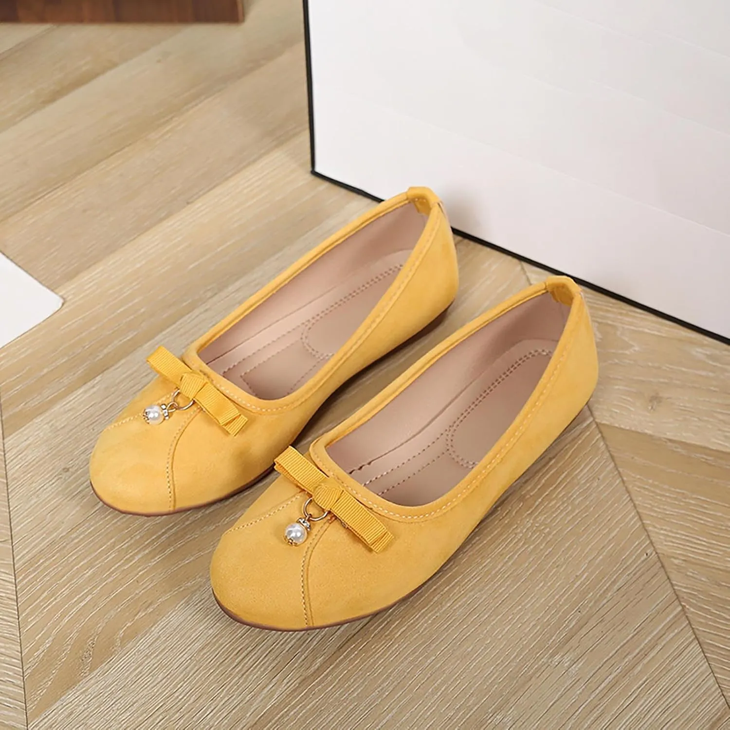 Women's Casual Wedge Shoes with Bow Detail Comfortable Slip-On Design for Daily Wear Jeans Outfit All Season