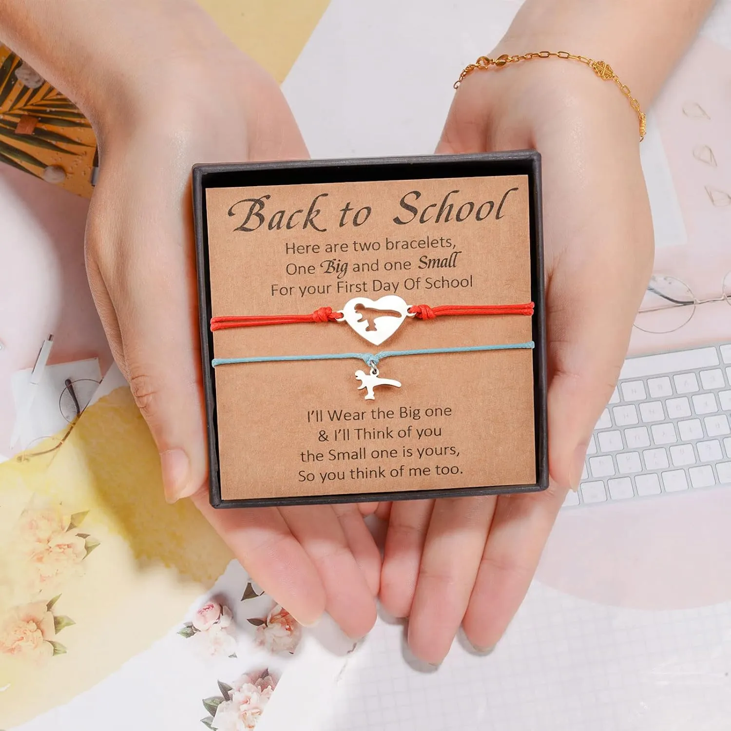 YELUWA 2 Pcs Back to School Gift, First Day of School Gift, Lovely Charm Bracelets Set for Daughter/Son from Mother Mommy and Me Jewelry with Gift Box Wish Card