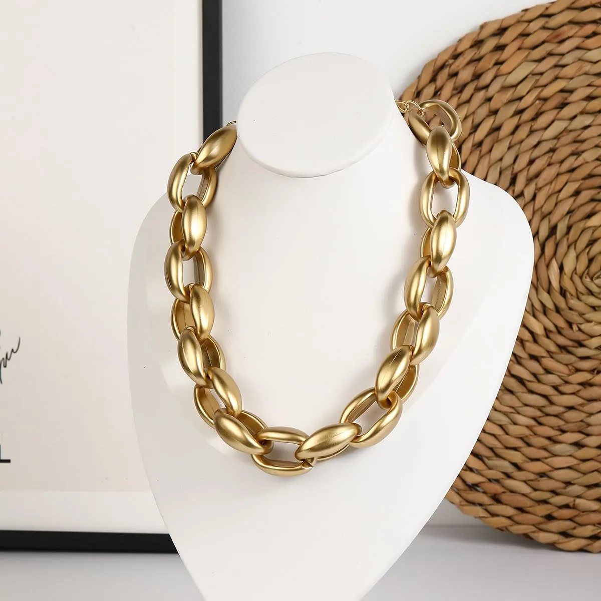 YOOESTORES82 Chunky Gold Cuban Chain Choker Necklaces,Trendy Punk Hip Hop Style Link Chain Necklaces,Dainty Exaggerated Accessories Jewelry Gifts for Women